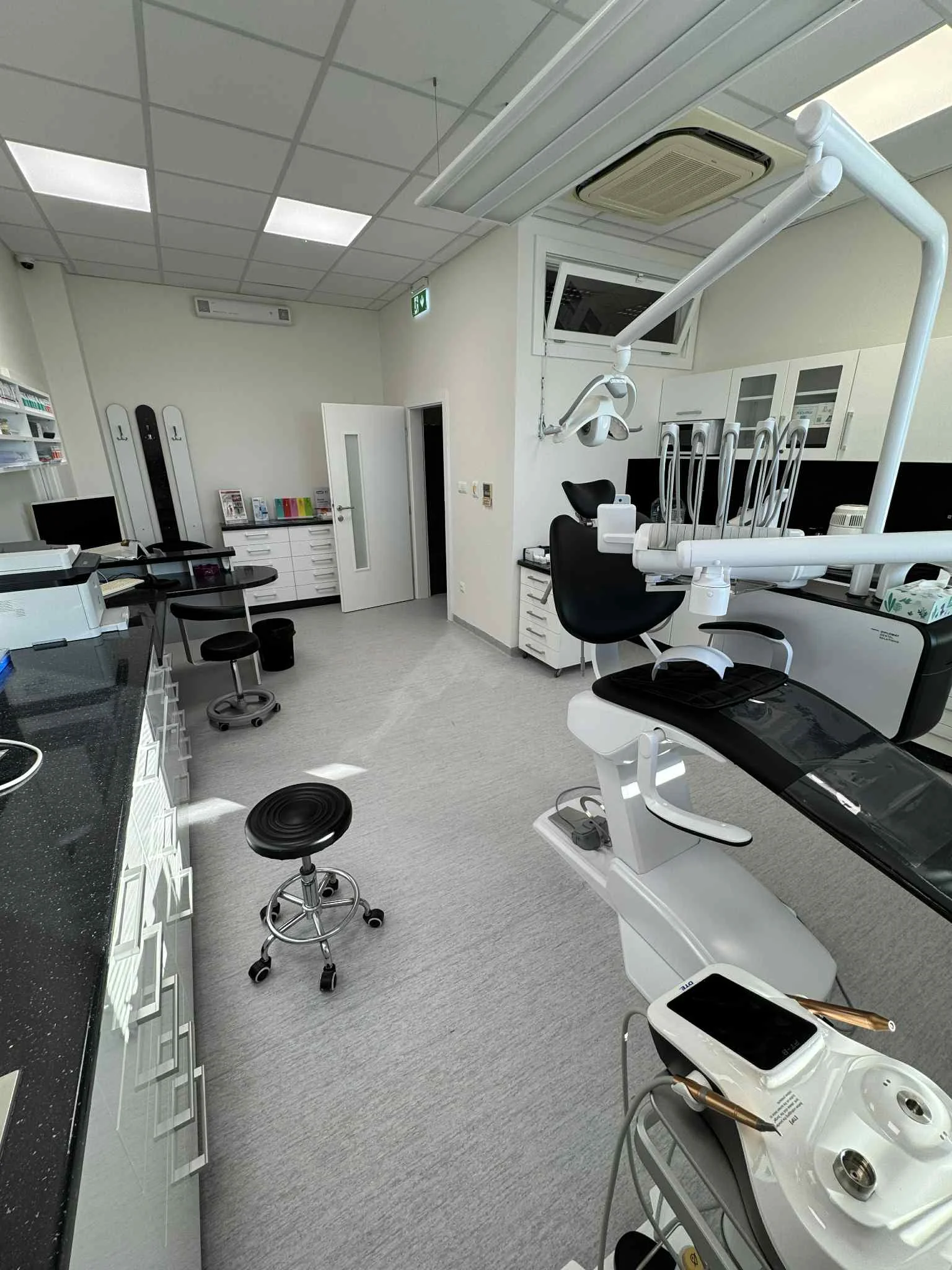 Profesionálna dentálna hygiena s pieskovaním pre deti i dospelých – Obrázok 5