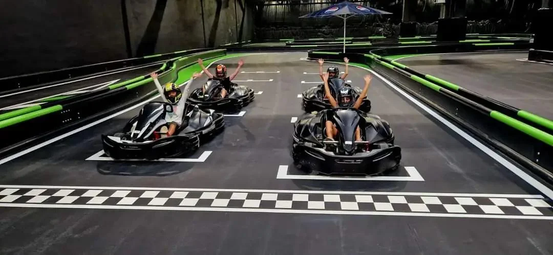 Adrenalínová jazda na elektrických motokárach pre každého – Obrázok 6