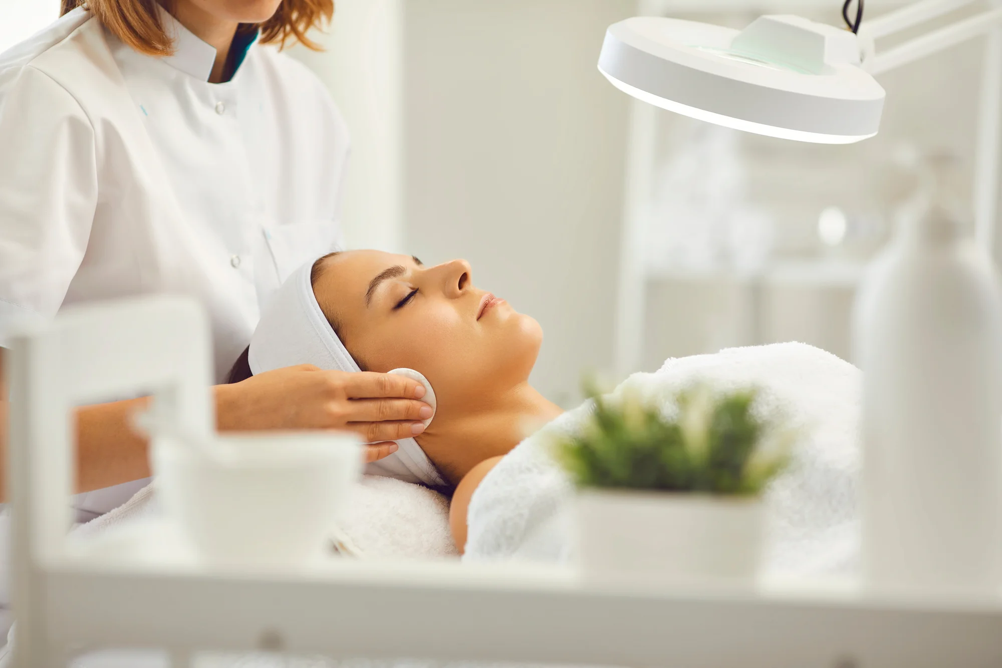 Balíčky kozmetických ošetrení pre dokonalú pleť v Beauty Ell – Obrázok 2