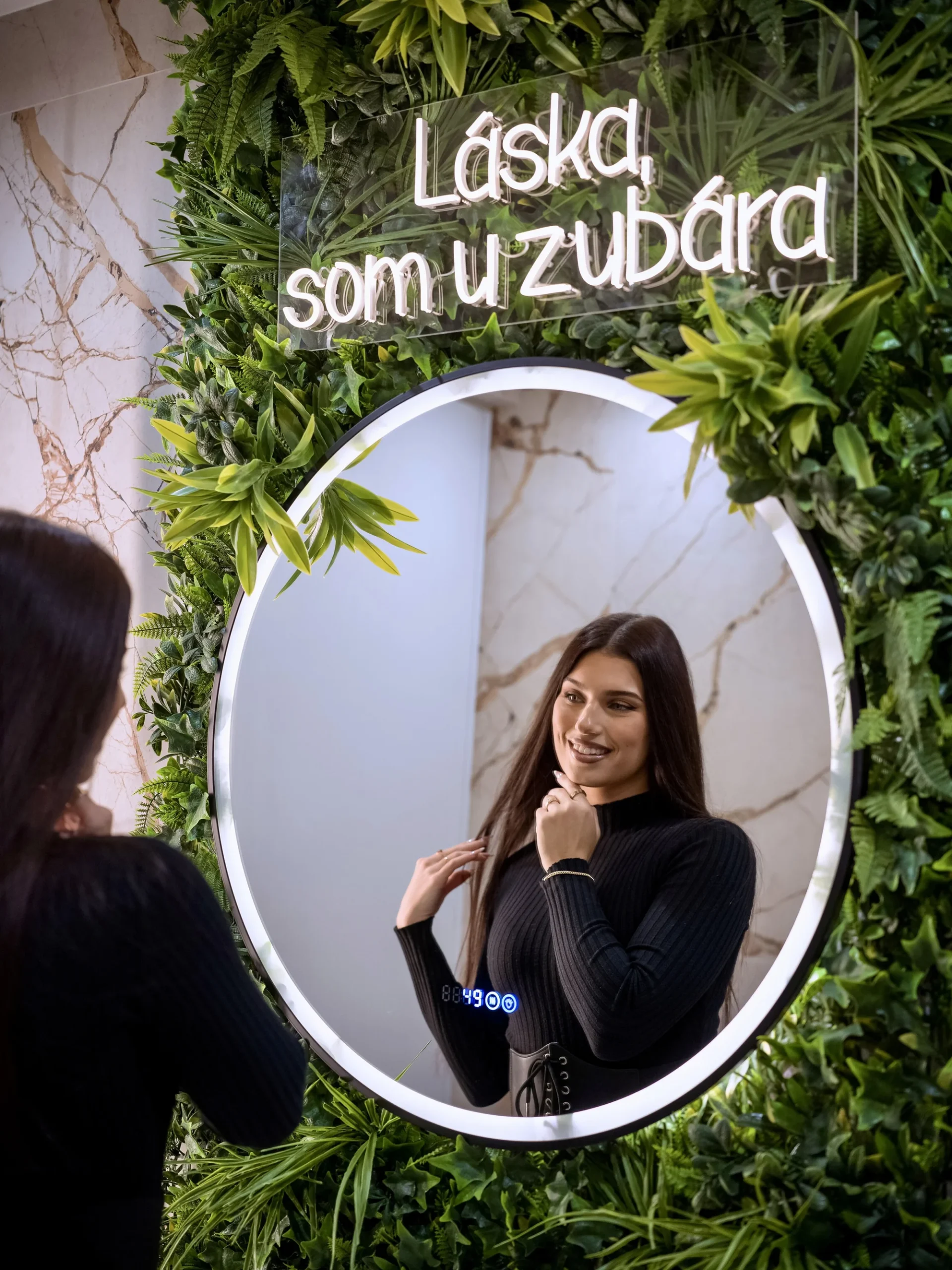 Dentálna hygiena alebo bielenie zubov technológiou Magic Light – Obrázok 5