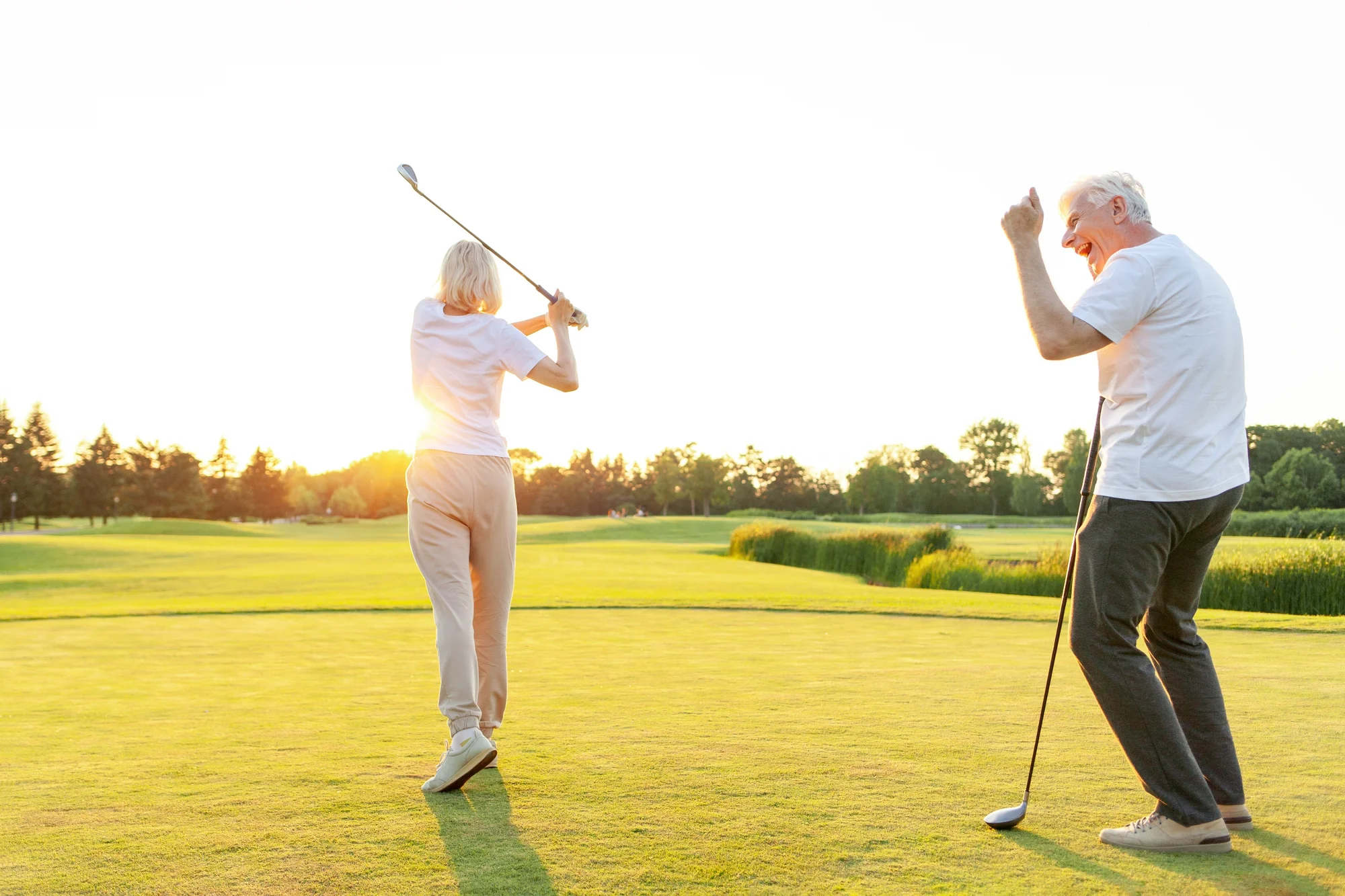 Víkendový skupinový golfový kurz na získanie zelenej karty s majstrom Slovenska Karolom Balnom v Apex golf club v Báči – Obrázok 5