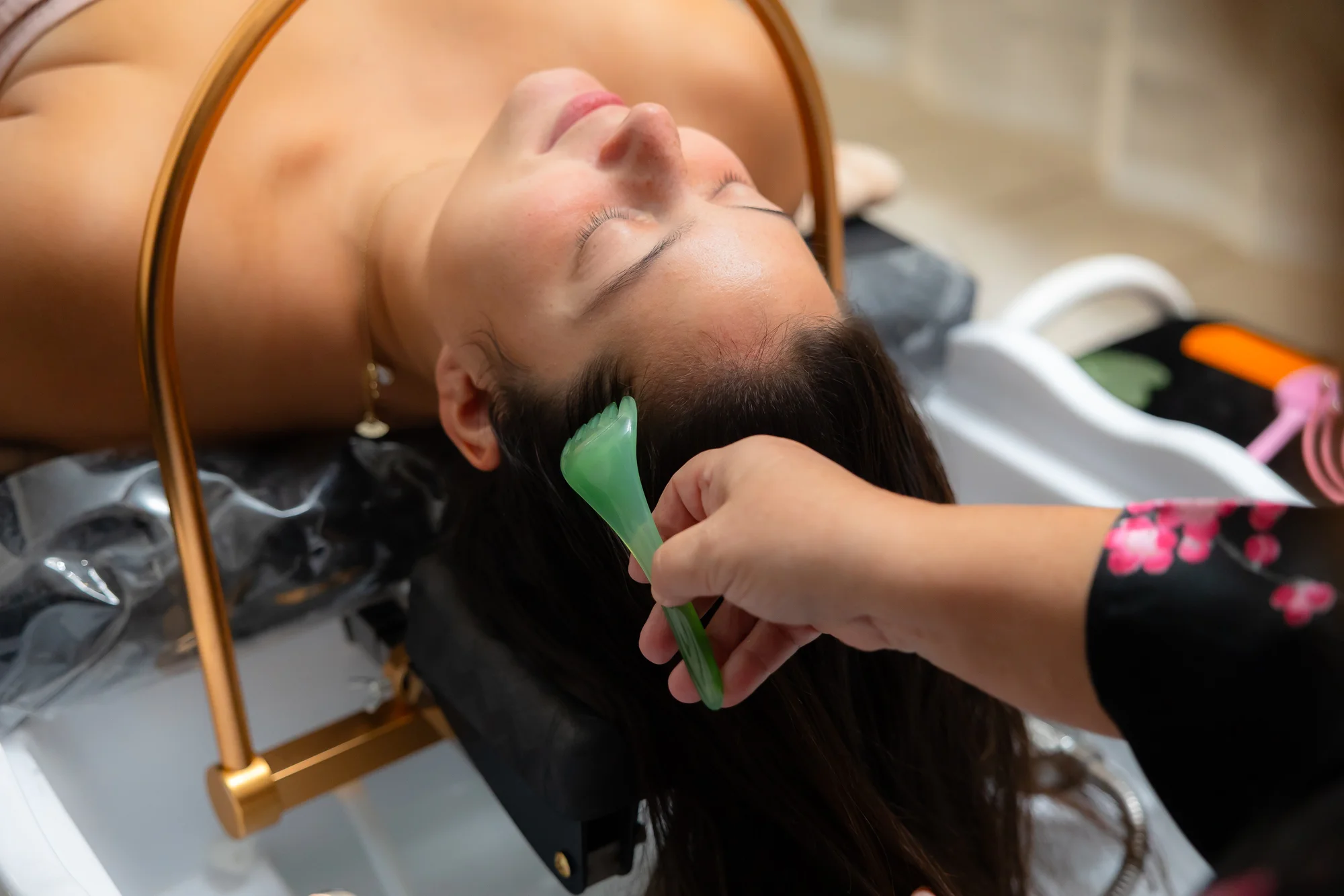 Relaxing HEAD SPA: Kúpele pre vaše vlasy a pokožku hlavy – Obrázok 4