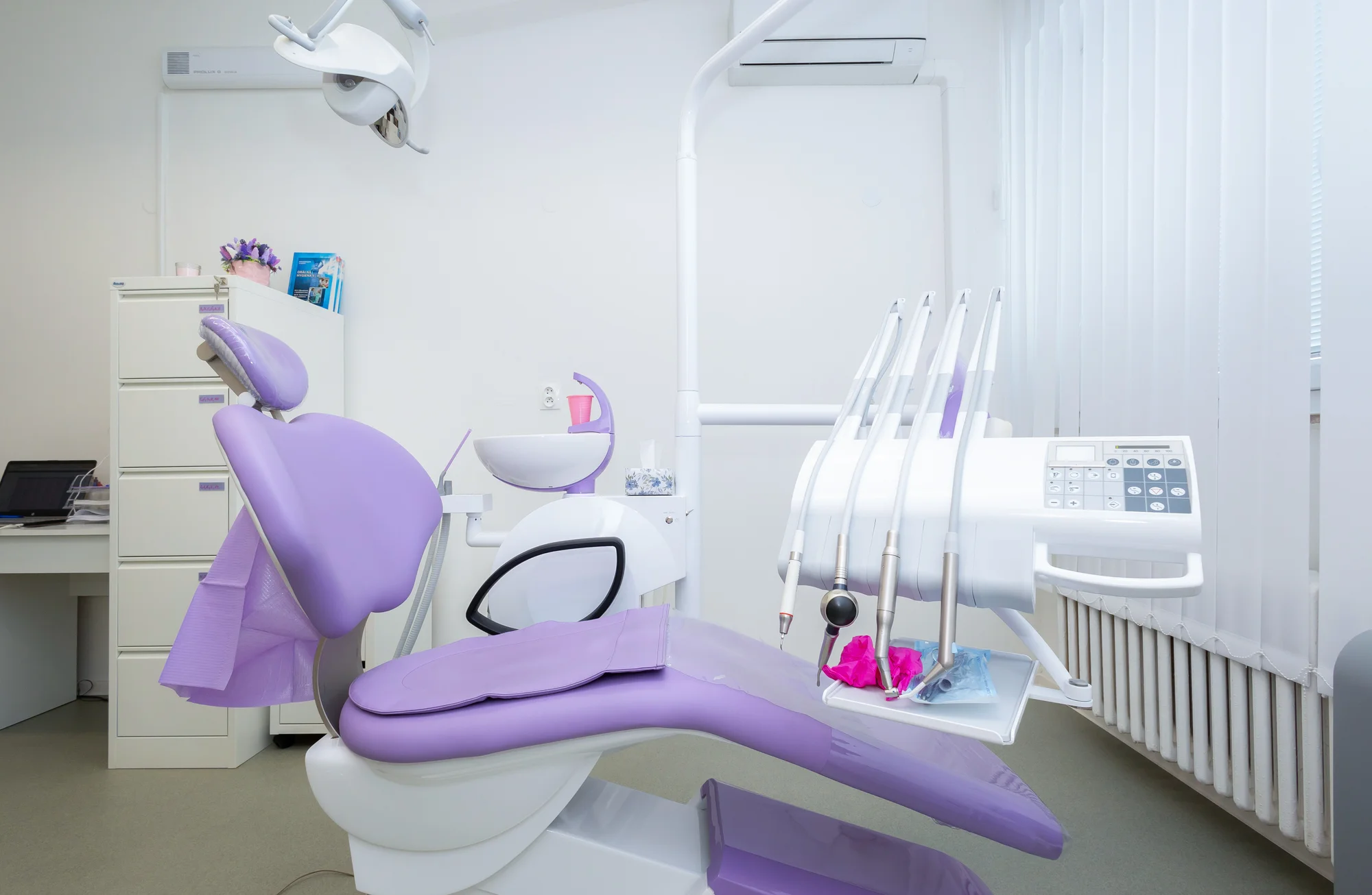 Dentálna hygiena s pieskovaním pre deti a dospelých – Obrázok 6