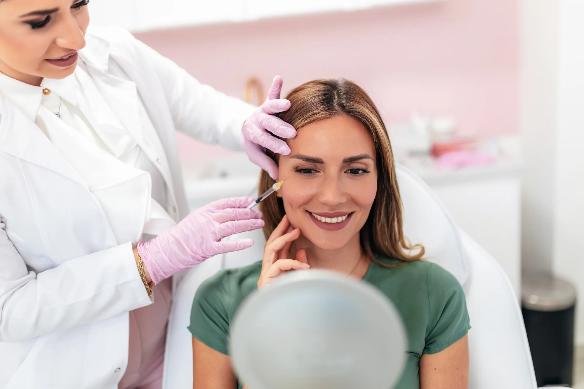 Účinná mezoterapia alebo bioregenerácia microneedling očného okolia – Obrázok 3