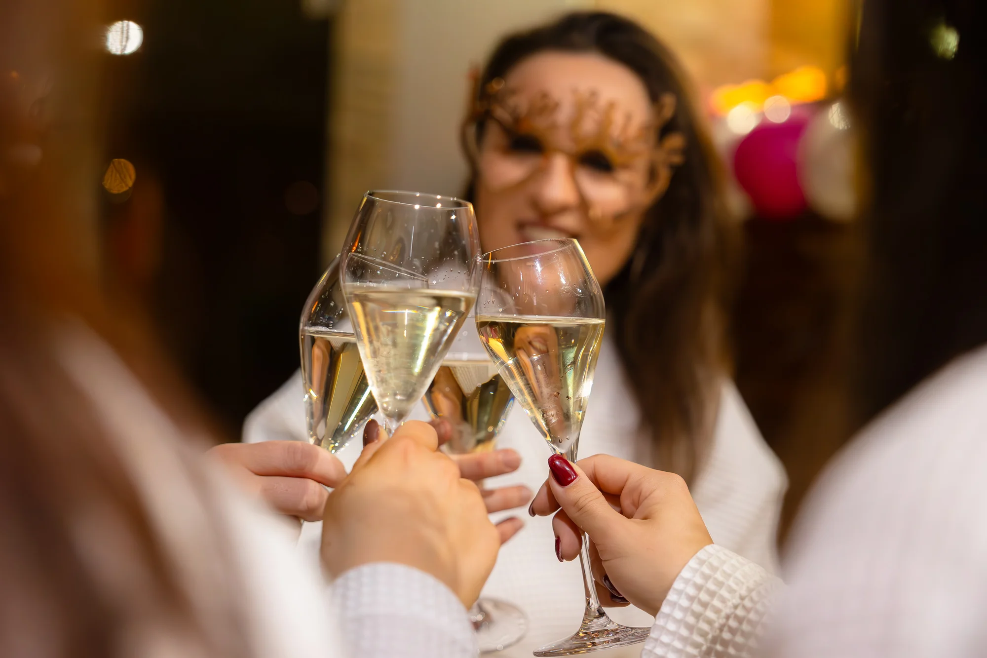 Rozlúčka so slobodou vo veľkom štýle: Wellness SPA v hoteli Modena pre 4 až 14 osôb – Obrázok 2