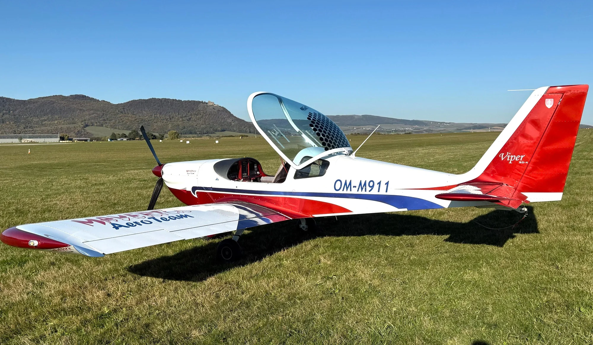 Zážitkový let lietadlom Viper SD4 ponad východné Slovensko pre 1 či 2 osoby – Obrázok 5