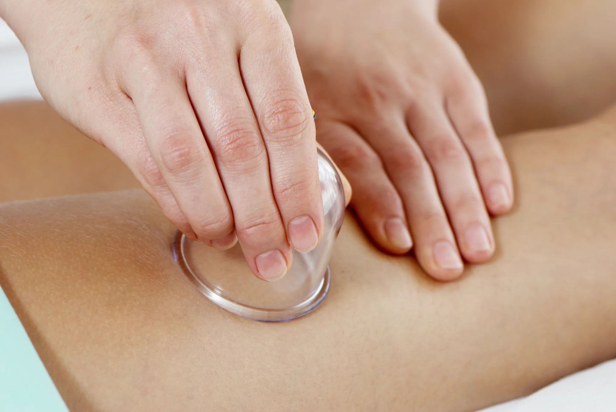 Masáže BodyMagic: Bankovanie, klasická, športová alebo lymfatická masáž – Obrázok 3