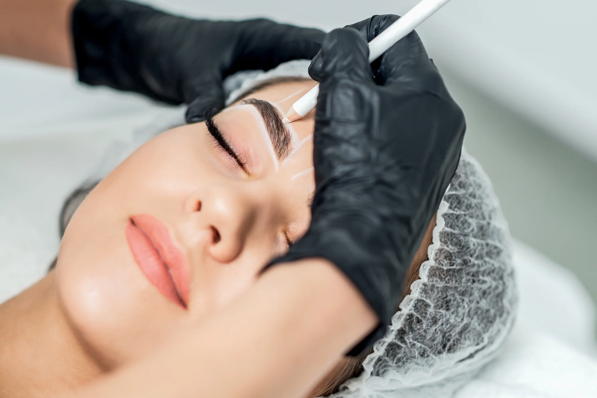 Permanentný make-up obočia: Powder Brows alebo Combo Brows – Obrázok 4