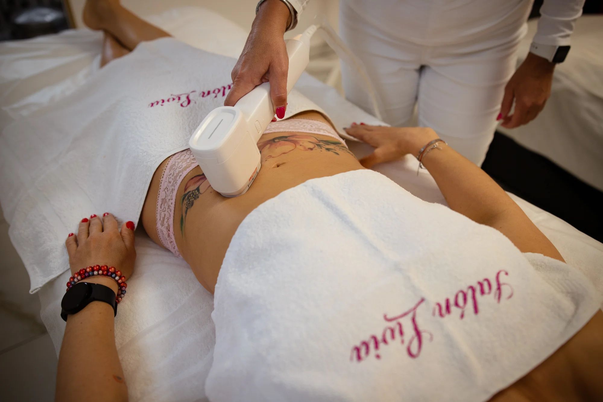 Hifutherapy – nechirurgický lifting tváre či tela s novým a mimoriadne účinným prístrojom HI-8D – Obrázok 3