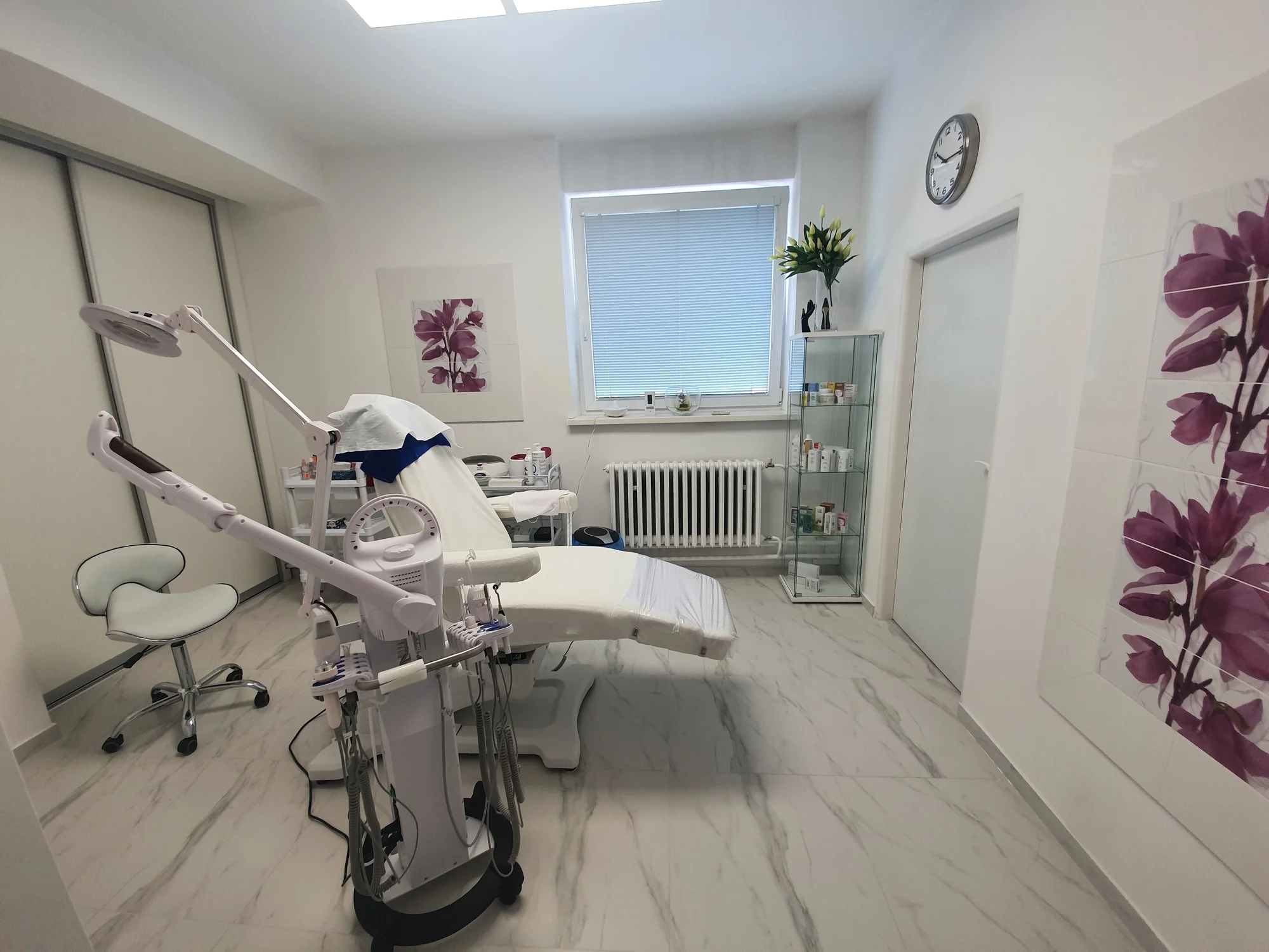 Kozmetické procedúry a ošetrenia pre mladú alebo zrelú pleť – Obrázok 6