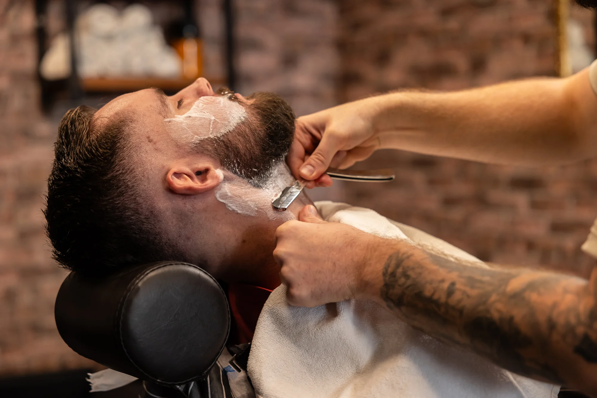 Sidepart Barbershop: Pánsky strih aj s úpravou brady – Obrázok 4