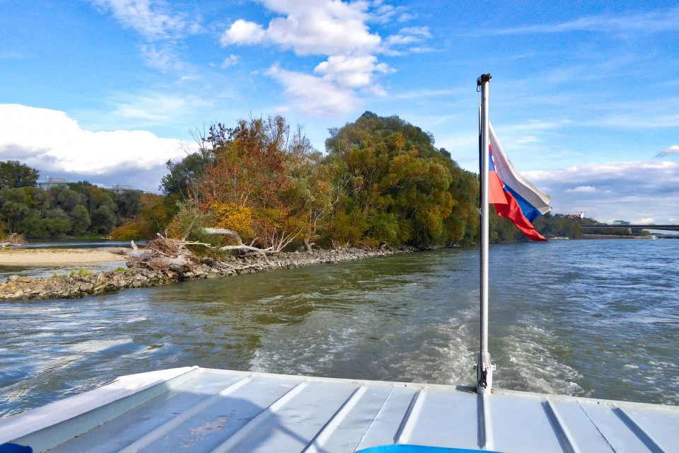 Zážitkové plavby vyhliadkovou loďou na Dunaji – Obrázok 5