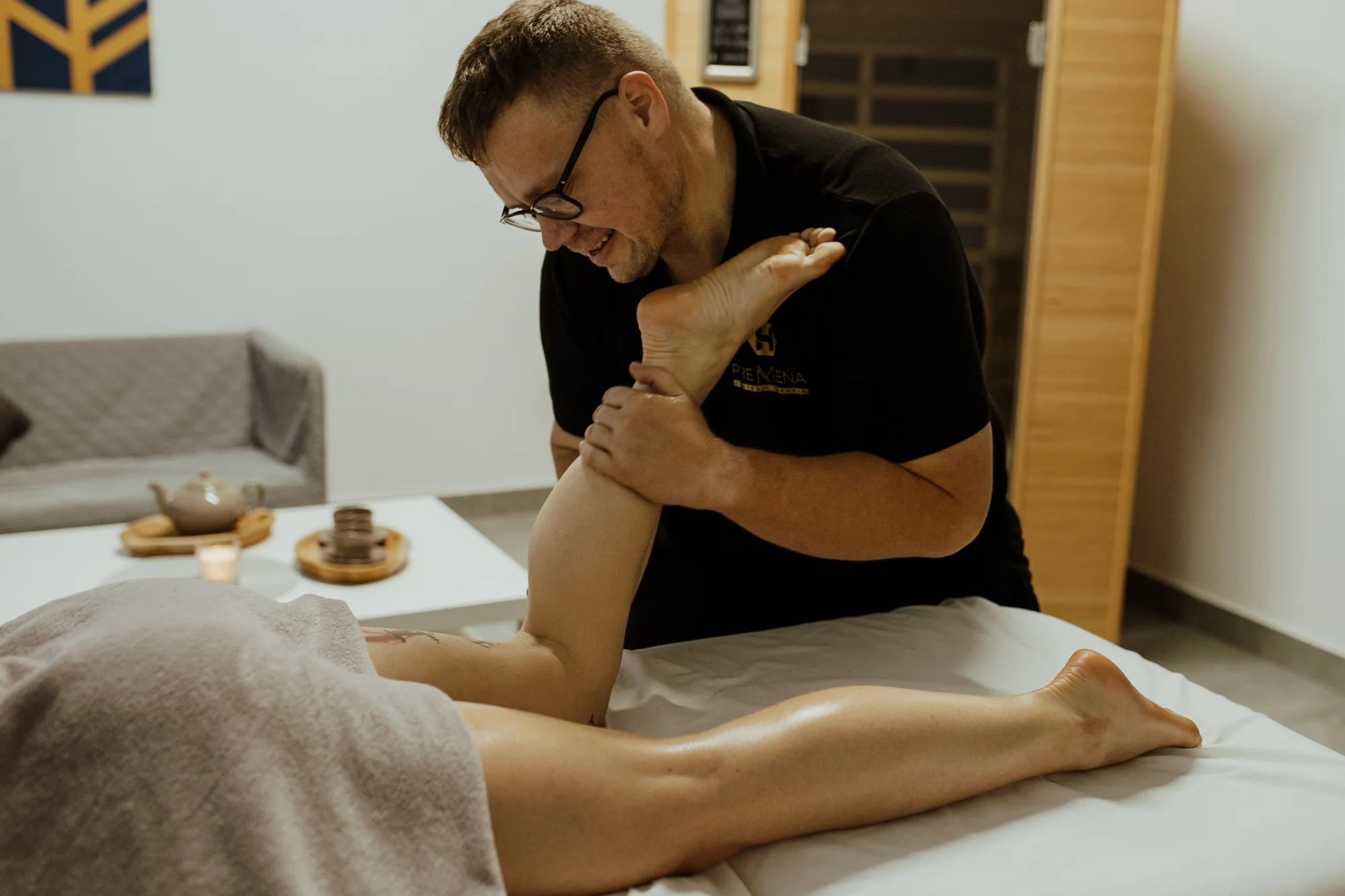 Masáže: Klasická, aroma masáž či bankovanie v Centre zdravia PREMENA Jána Hodoňa – Obrázok 5