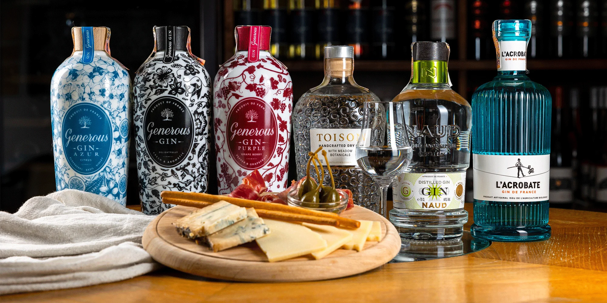 Profesionálna degustácia šiestich kvalitných ginov, mediteránsky tanier