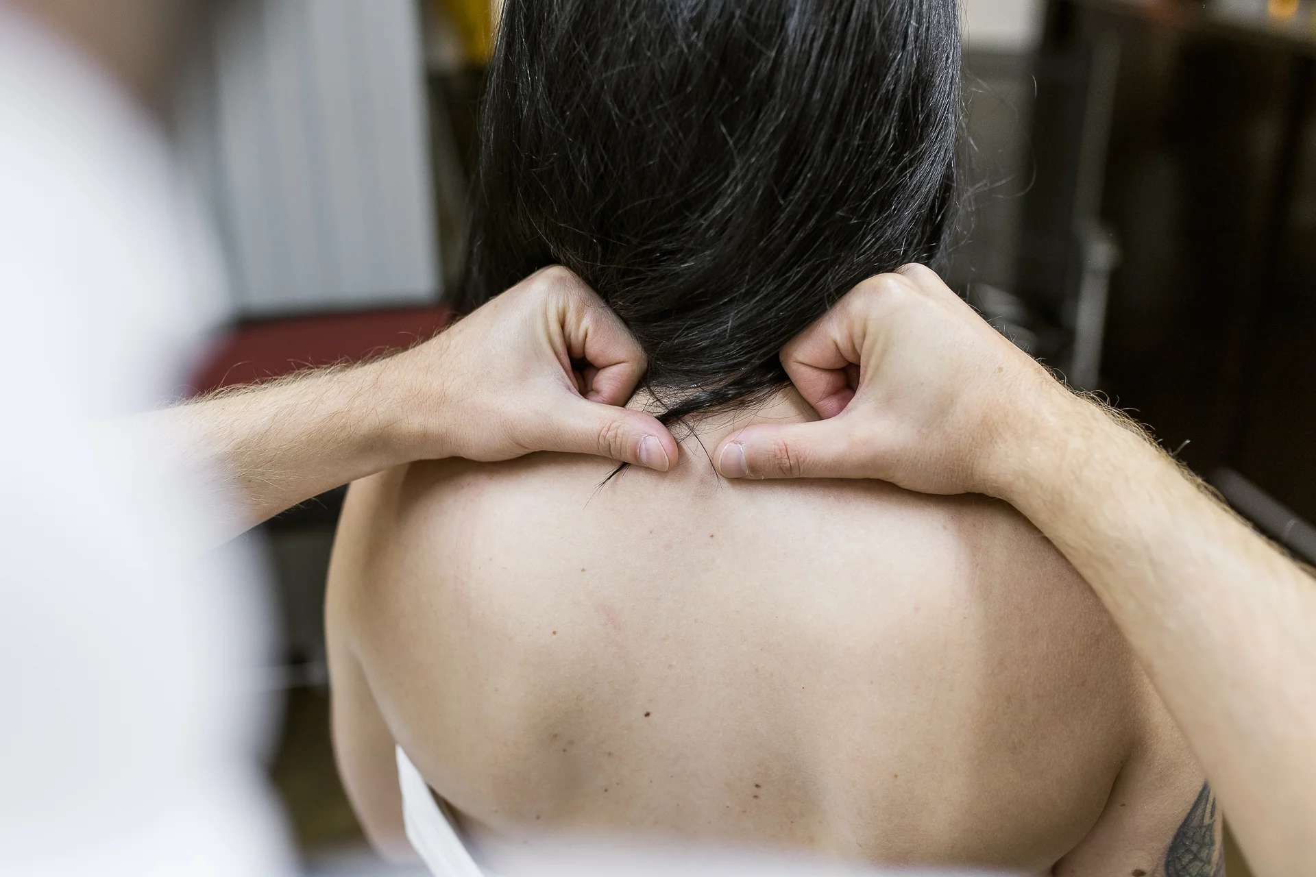 Profesionálna masáž alebo chiropraxia na mieru: 45 alebo 60 minú – Obrázok 5
