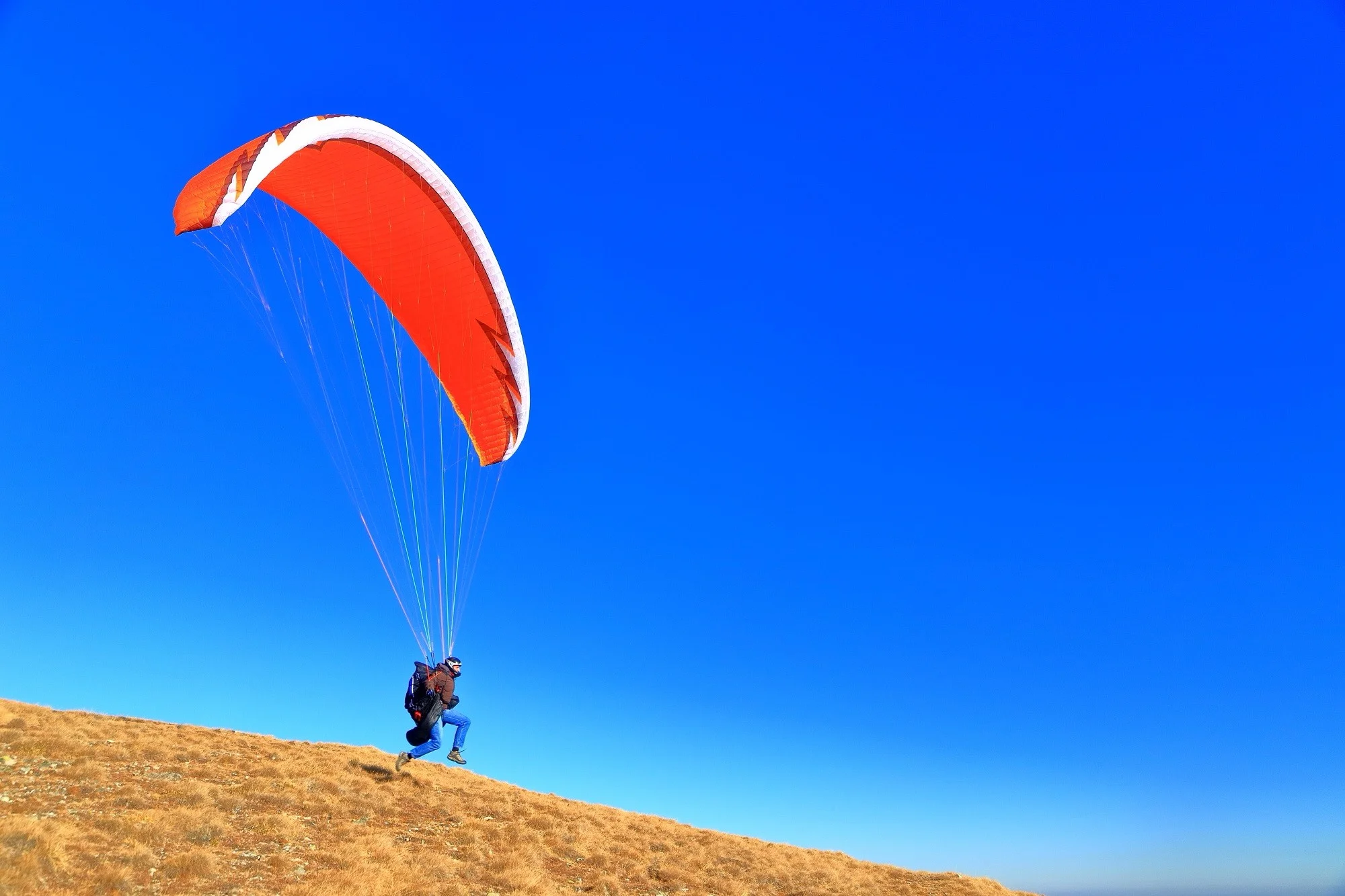 Kurzy paraglidingu: Zoznamovací 1-dňový alebo základný 3-dňový – Obrázok 5