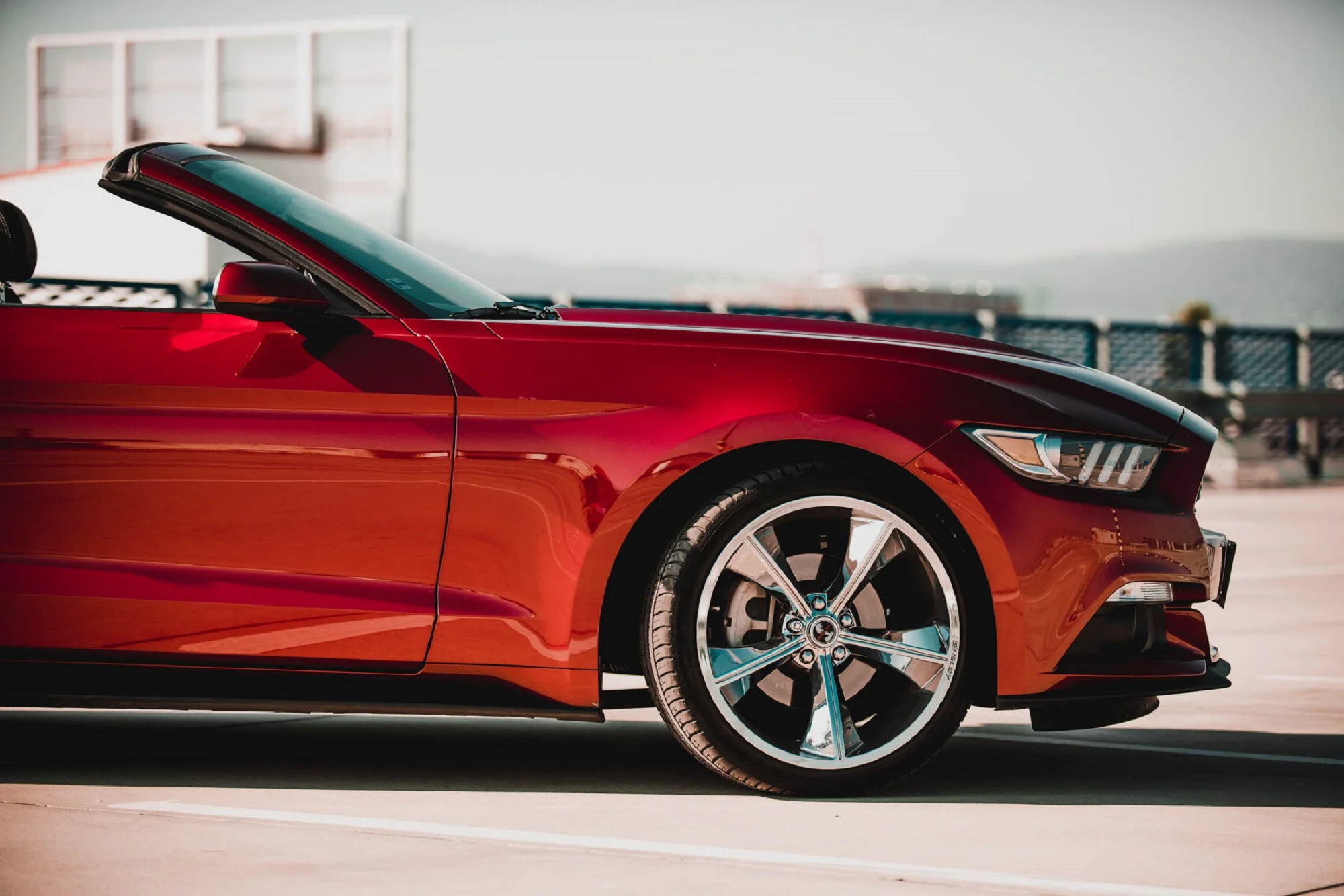 Sloboda za volantom najštýlovejšieho kabrioletu FORD MUSTANG na Slovensku: prenájom od 60 minút až na celý víkend! – Obrázok 3