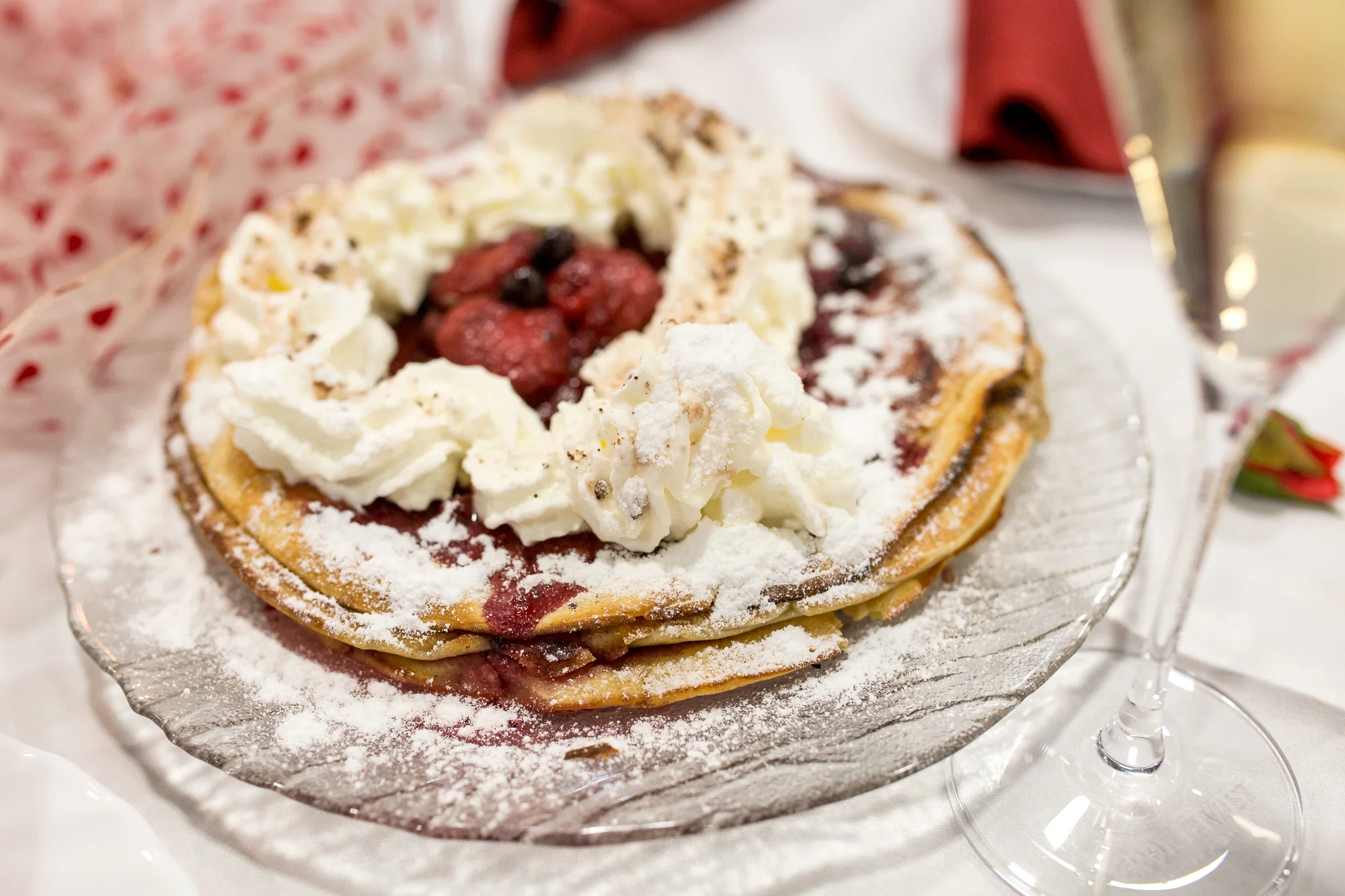 Trojchodová večera s fľašou sektu v Atelier Caffe & Restaurant – Obrázok 3