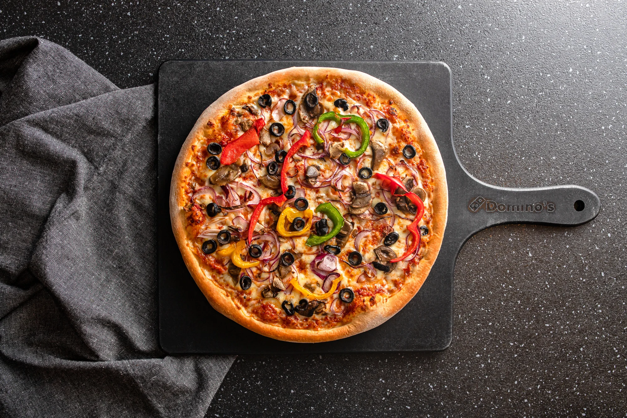 Zahryznite sa do Domino´s Pizze a druhú máte iba za 1€ v prípade osobného odberu alebo za 2€ v prípade donášky! – Obrázok 3