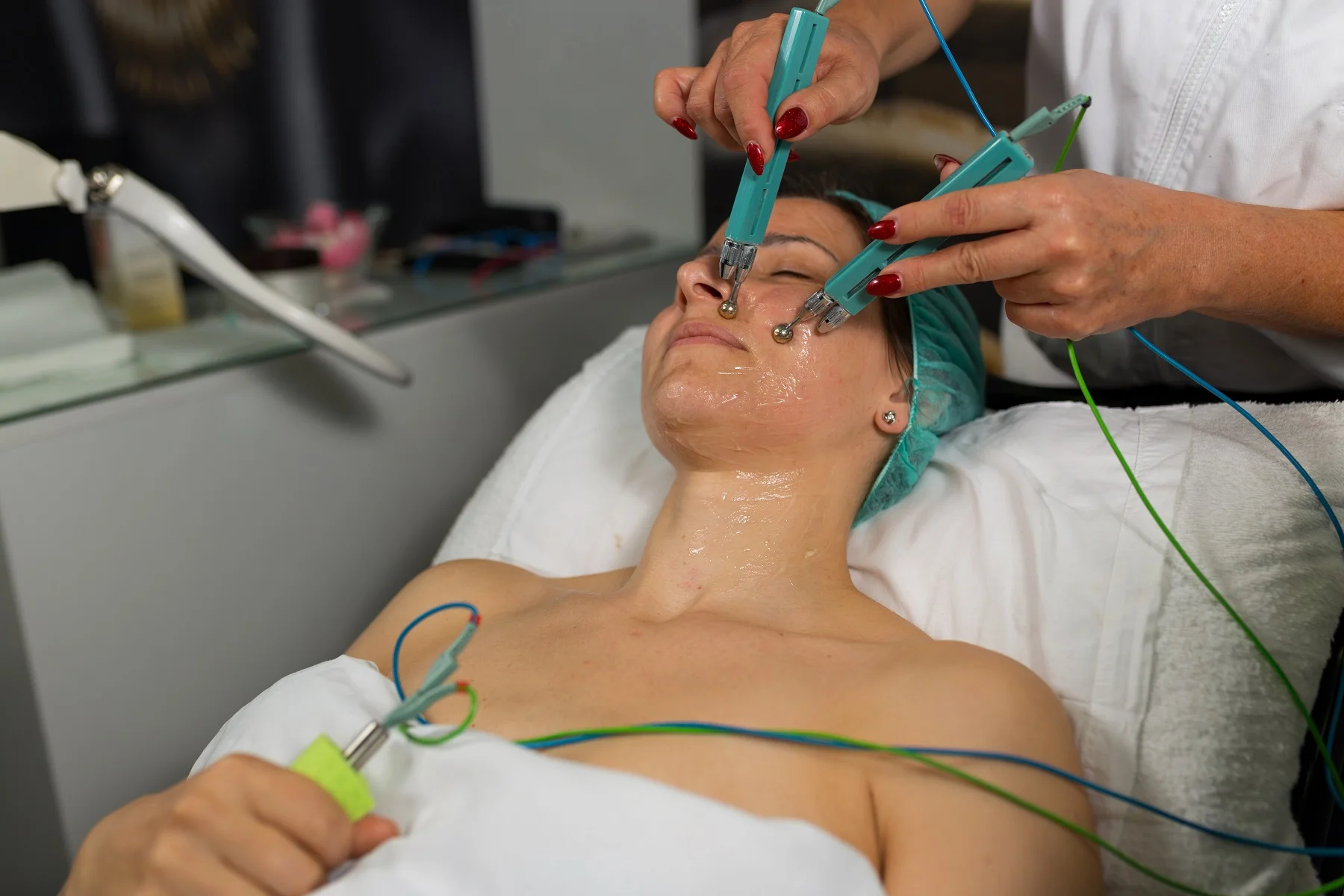 Dokonale čistá a vyživená pleť s ošetreniami v salóne BELEX – Obrázok 4