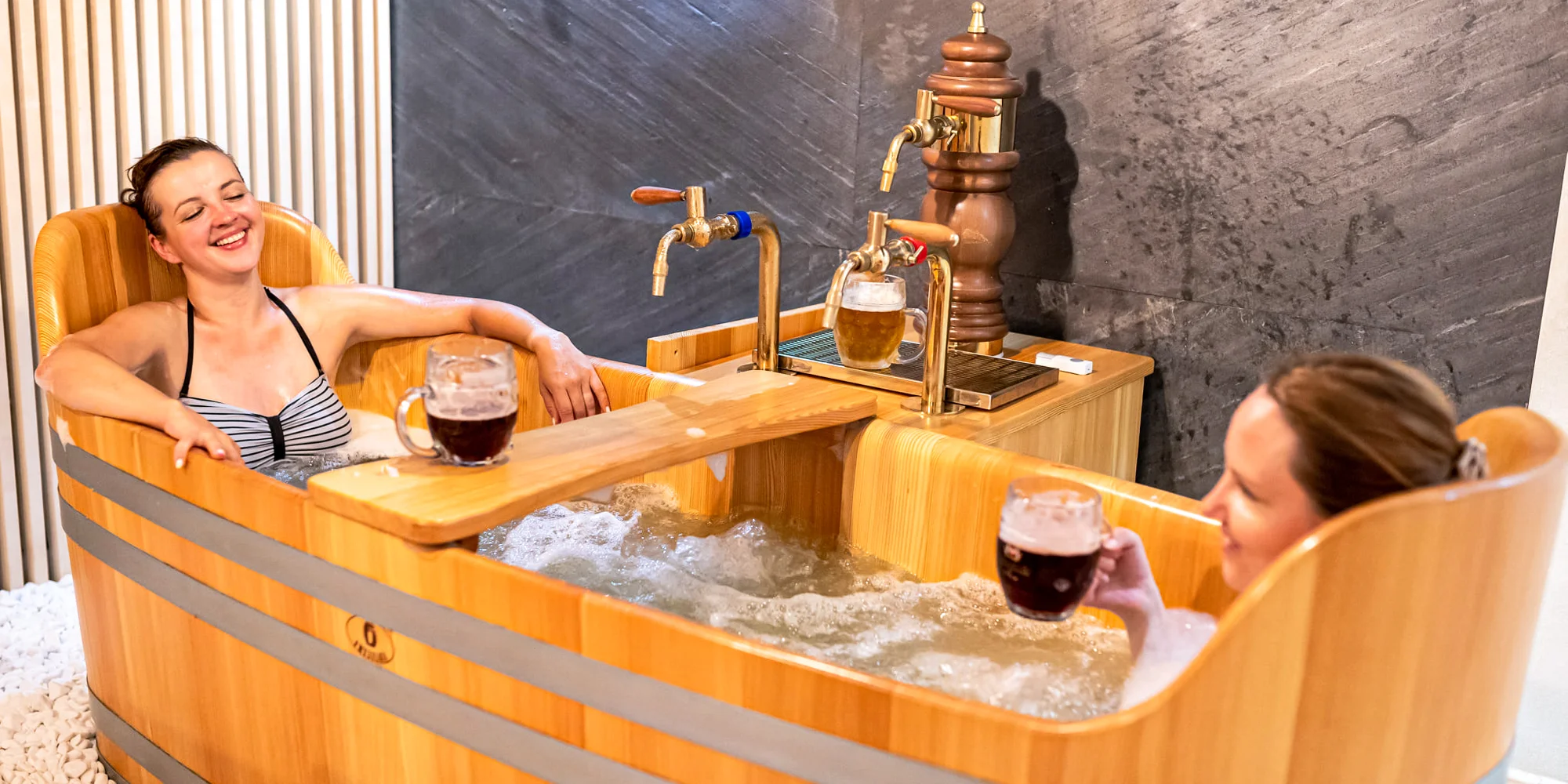 Wellness, masáž, pivný kúpeľ s neobmedzenou konzumáciou piva či otvorený voucher do reštaurácie – Obrázok 5