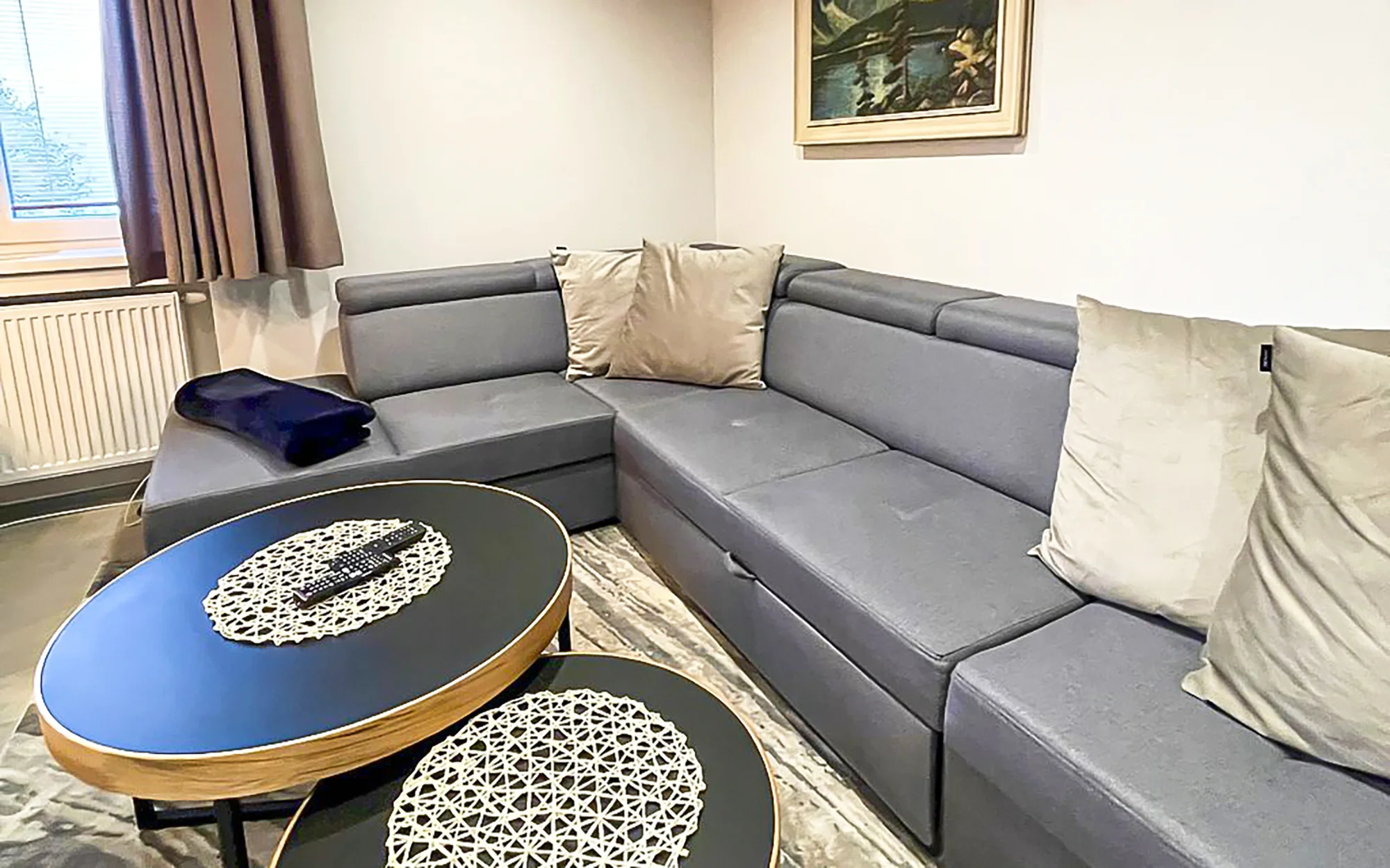 Plne zariadený luxusný apartmán s balkónom v Novom Smokovci pre 7 osôb so saunou aj vírivou vaňou – Obrázok 4