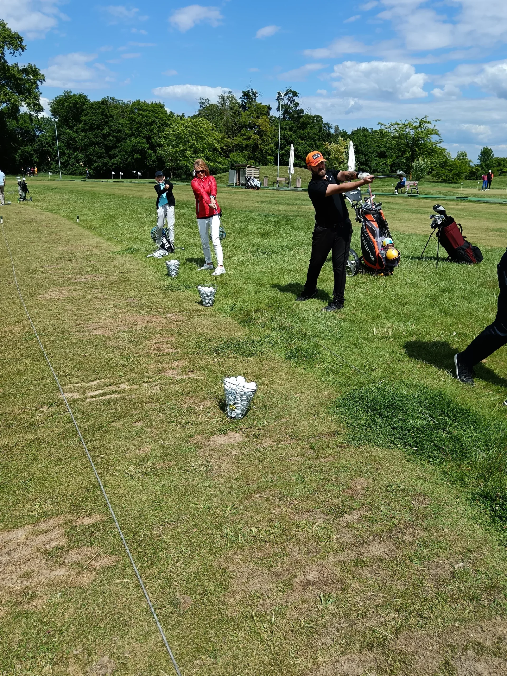 Začnite s golfom! Skupinový kurz vrátane vystavenia Štart karty s PGA golfovým profesionálom Karolom Balnom – Obrázok 3