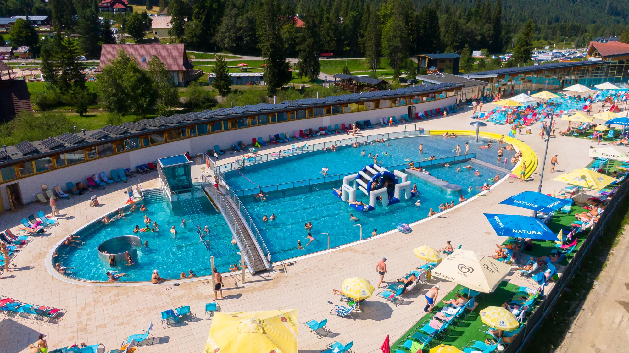 Komfortné ubytovanie v Oraviciach: raňajky a vstup do aquaparku meander Thermal & Ski Resort v cene – Obrázok 5