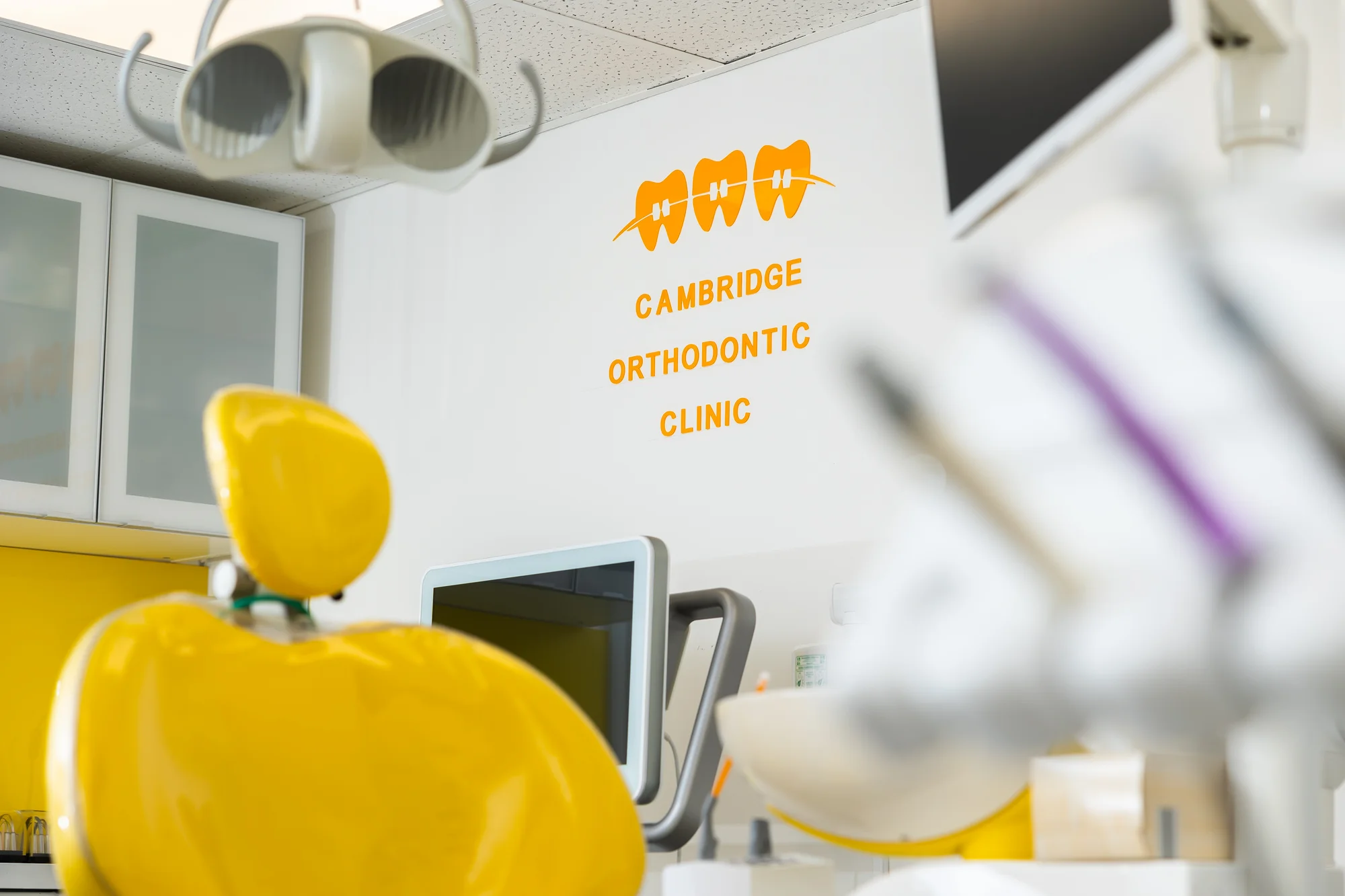 Komplexná dentálna hygiena s pieskovaním a poradenstvom – Obrázok 6