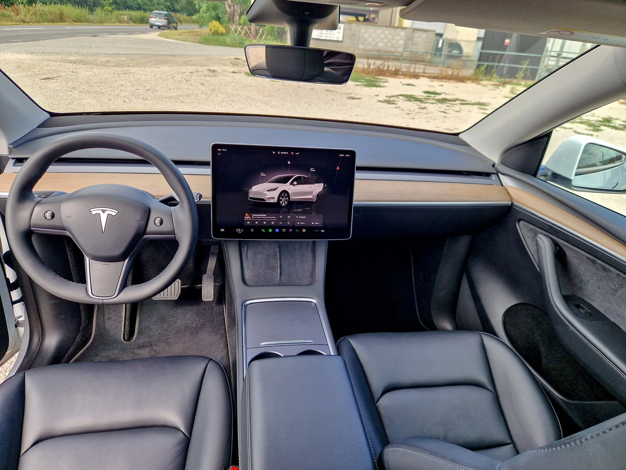 30 až 180 minút čistého pôžitku: Zážitková jazda na vozidle TESLA MODEL Y s inštruktorom – Obrázok 2
