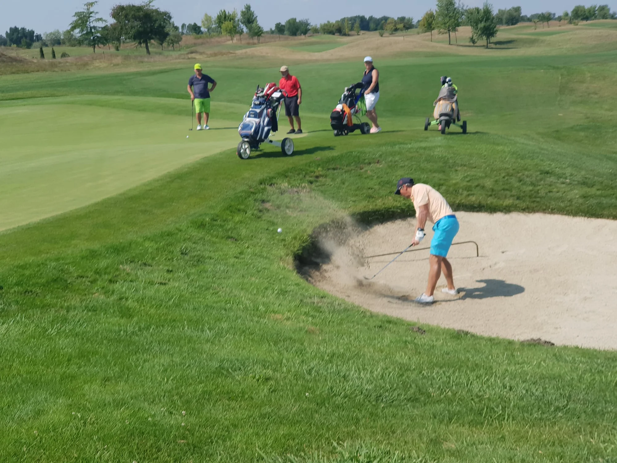 Intenzívny golfový kurz v Apex golf club v Báči pod vedením Lukáša Pullmana – Obrázok 6