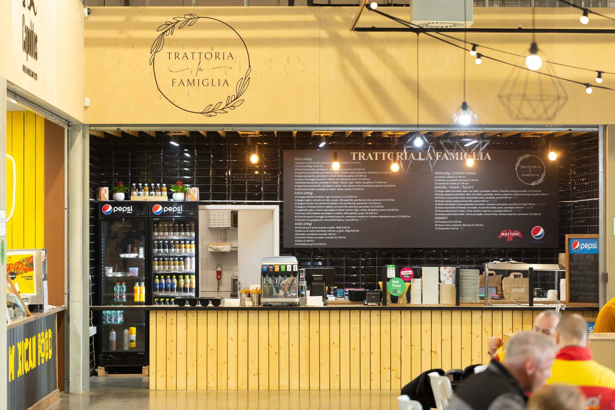 Burger a hranolčeky pre 1 alebo 2 osoby – Obrázok 2