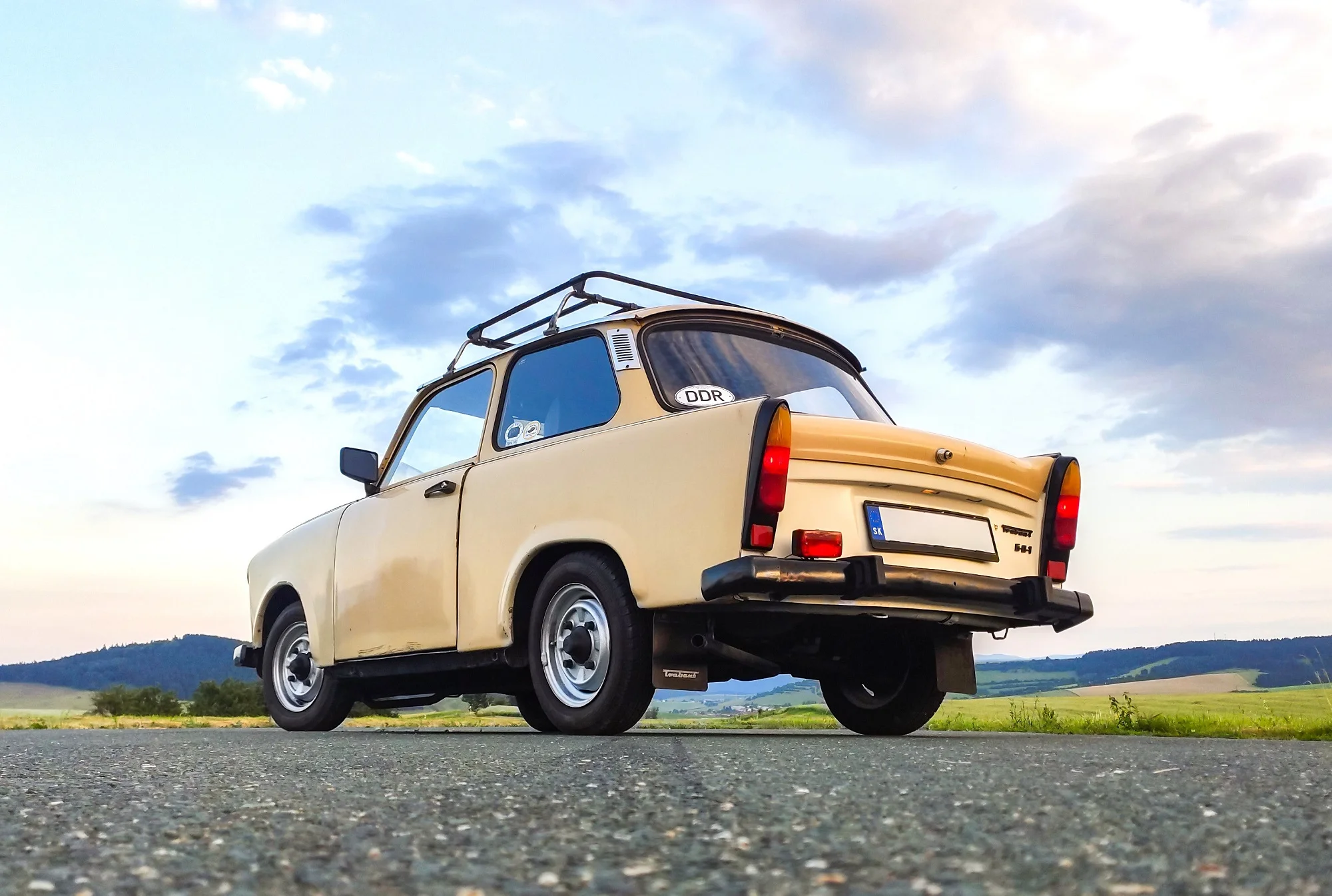 Zážitková jazda ako vodič alebo spolujazdec na legendárnom vozidle TRABANT 601S: 15, 30 alebo 60 minút nostalgie – Obrázok 5