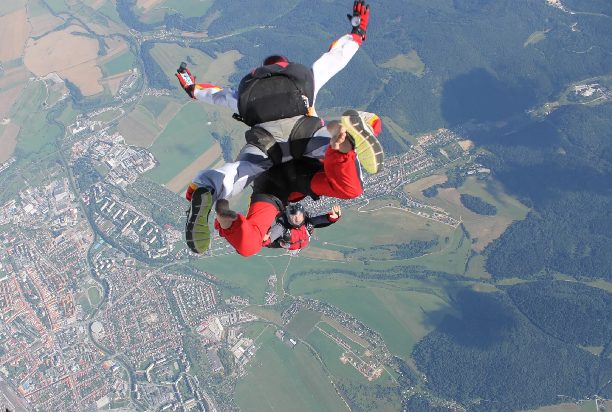 Nabite sa adrenalínom: tandemový alebo sólo zoskok z lietadla – Obrázok 5