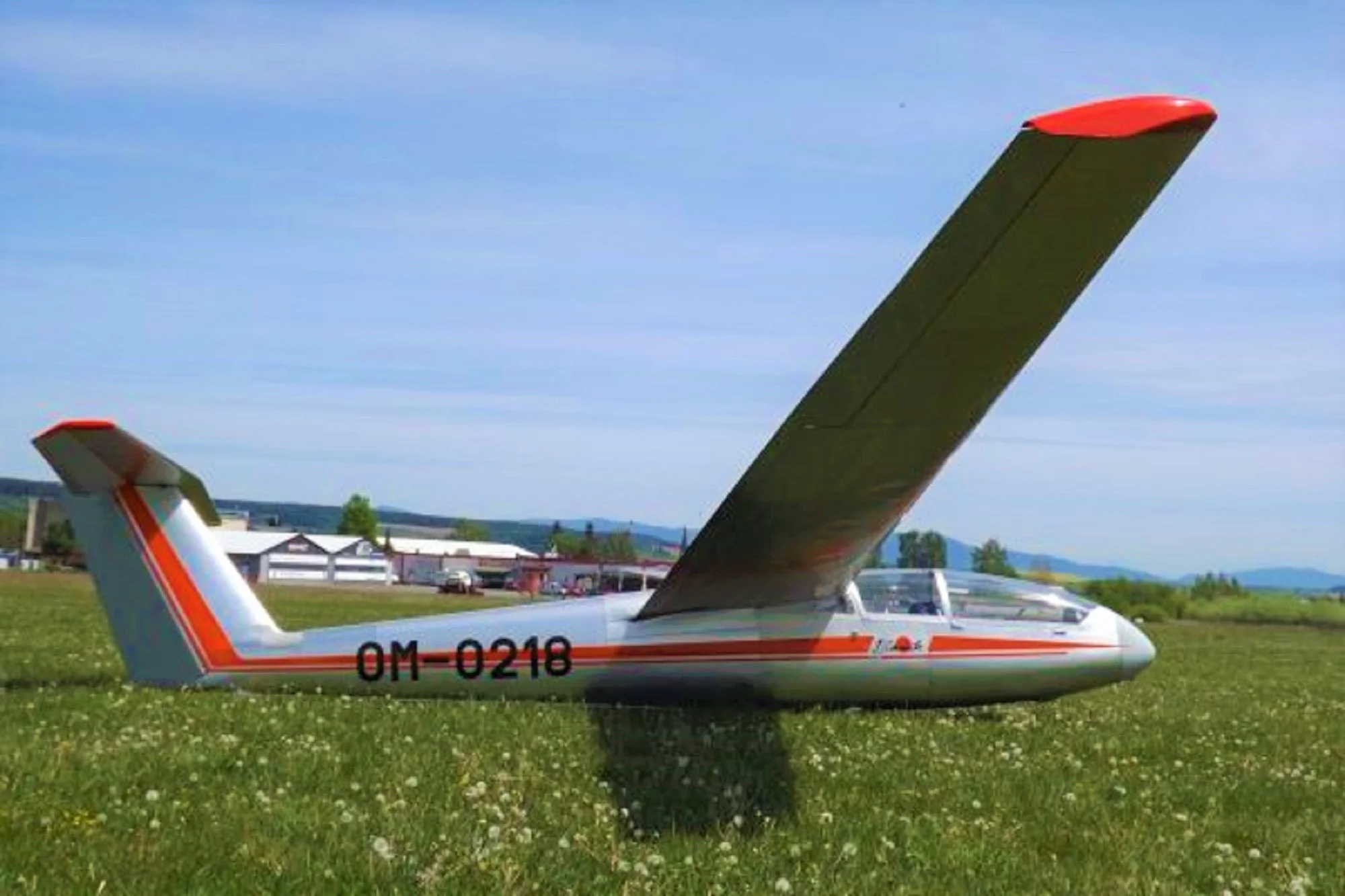 Poznávací let vetroňom LET L-23 SUPER BLANÍK s možnosťou pilotovania – Obrázok 5