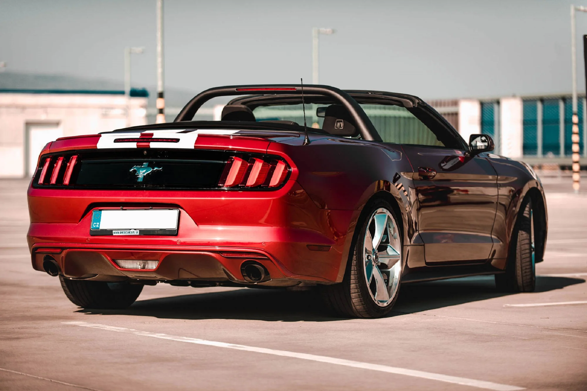 Sloboda za volantom najštýlovejšieho kabrioletu FORD MUSTANG na Slovensku: prenájom od 60 minút až na celý víkend! – Obrázok 5