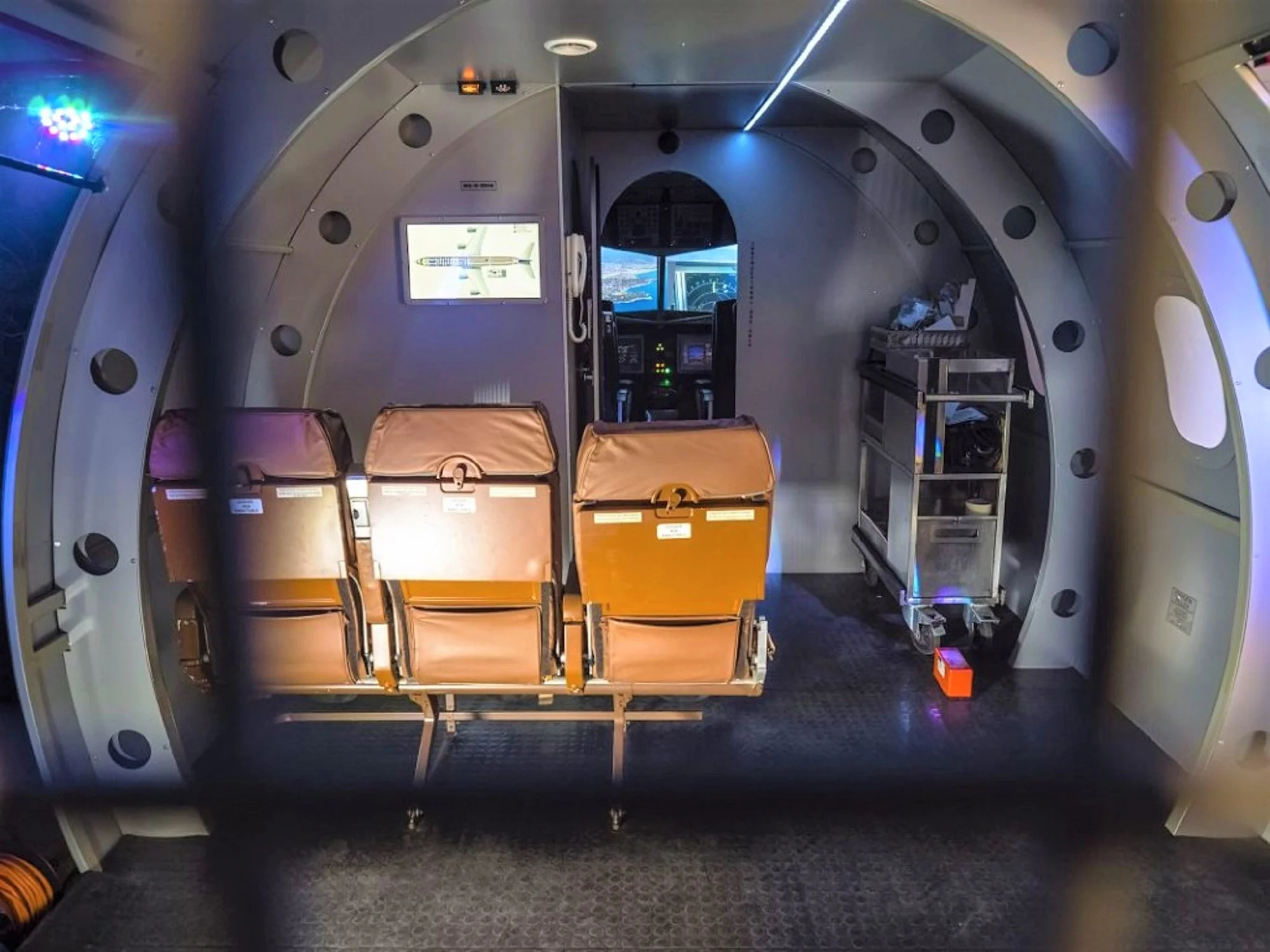 Escape hra AIR BERMUDA či HOTEL BERMUDA - vyriešite záhadu bermudského trojuholníka? – Obrázok 4