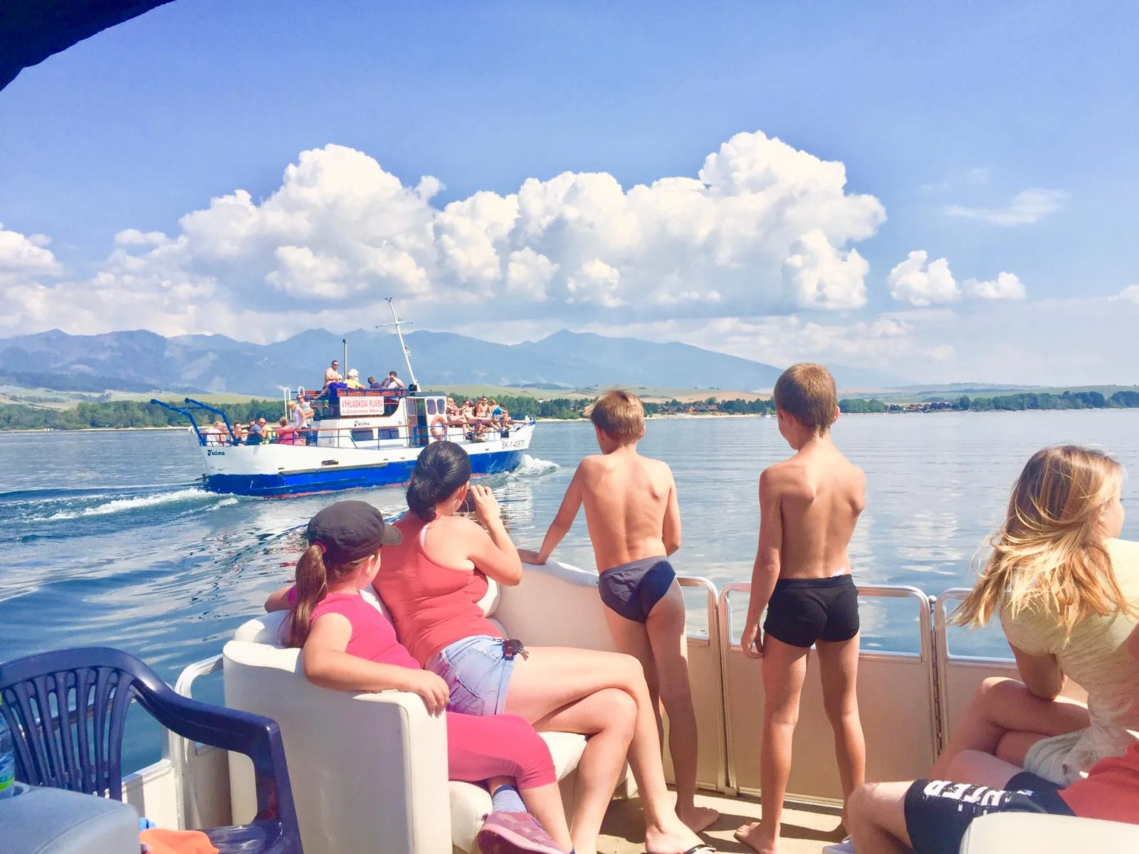 Súkromná vyhliadková plavba s kapitánom po Liptovskej Mare – Obrázok 4