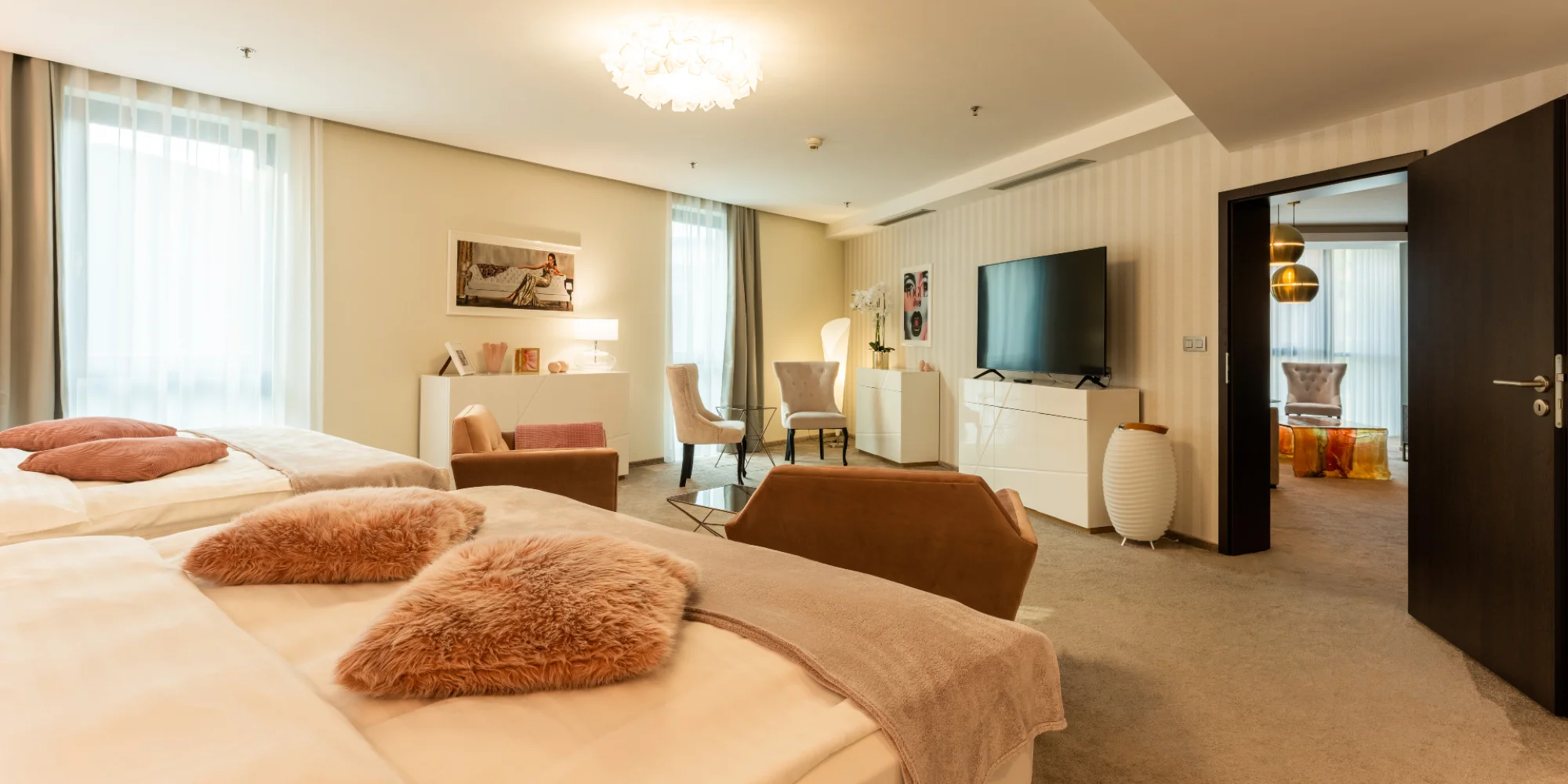 Pobyt v obľúbenom 4* hoteli HOLIDAY INN Trnava: dizajnový interiér, raňajky aj wellness – Obrázok 2