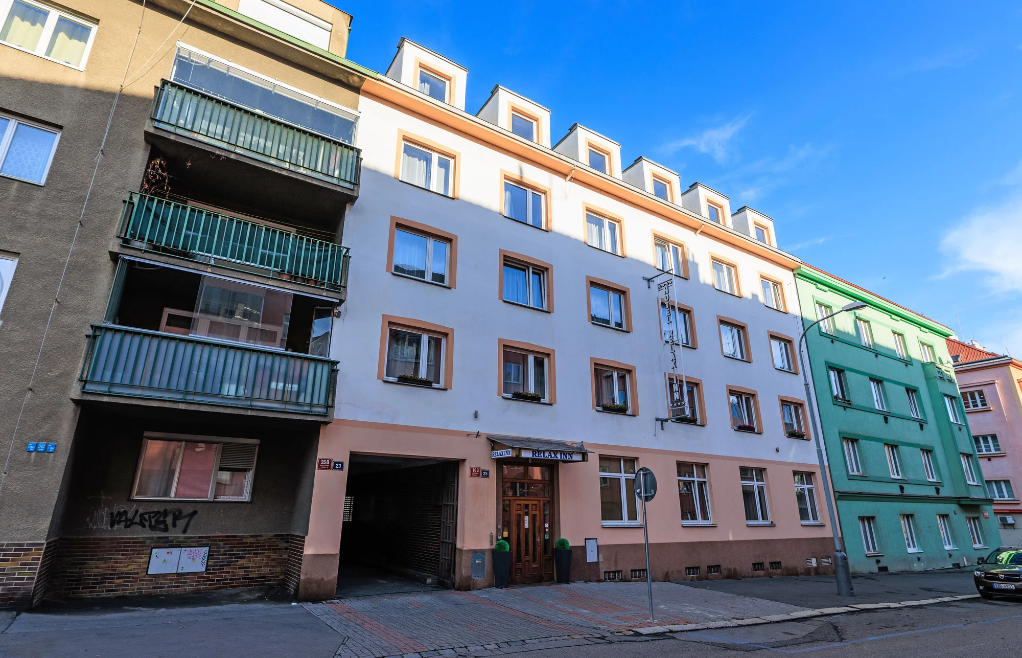 Oddych v Prahe pre dvoch: hotel s raňajkami a privátnym wellness, 2 km od O2 arény – Obrázok 4