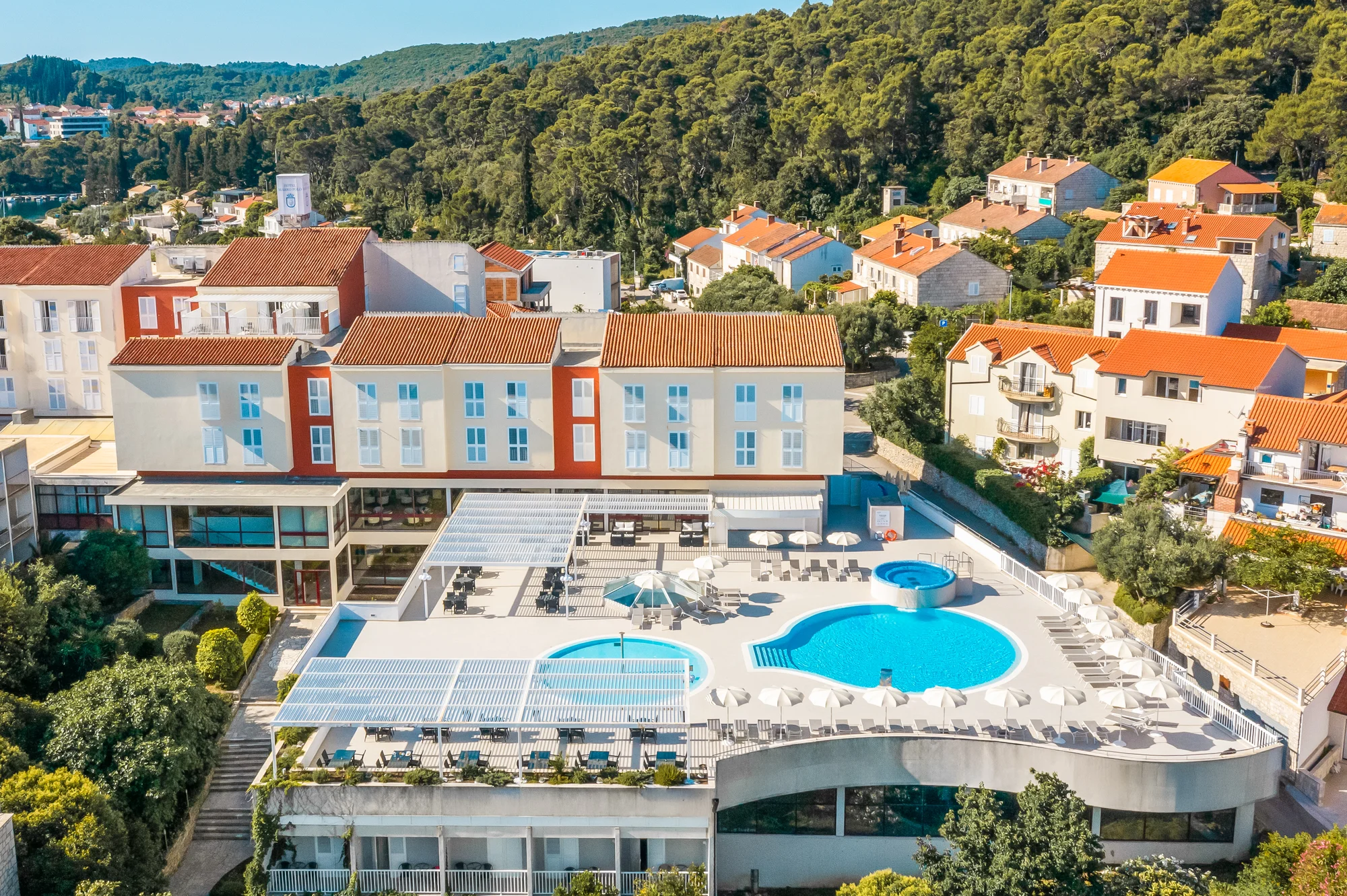 Relax na ostrove Korčula: 4* hotel so stravou, neobmedzeným wellness aj večerným a detským programom – Obrázok 4