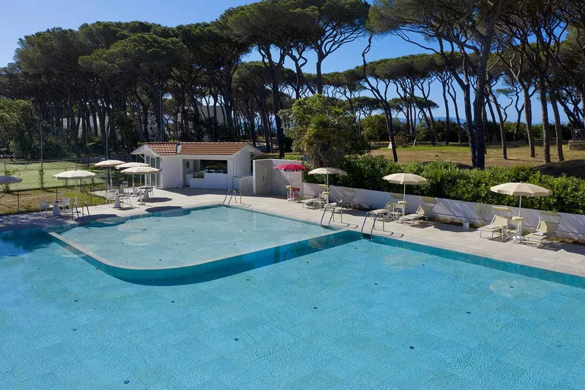 Luxusná dovolenka v Toskánsku: 5* hotel priamo pri pláži, raňajky alebo polpenzia, animácie – Obrázok 5
