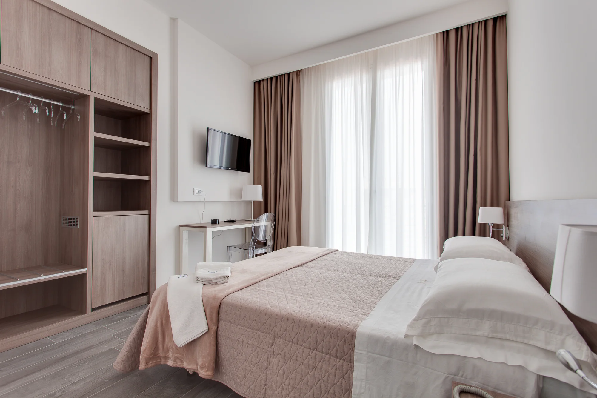 Ravenna: hotel pri pláži, bazén aj strava podľa výberu od raňajok až po plnú penziu – Obrázok 5
