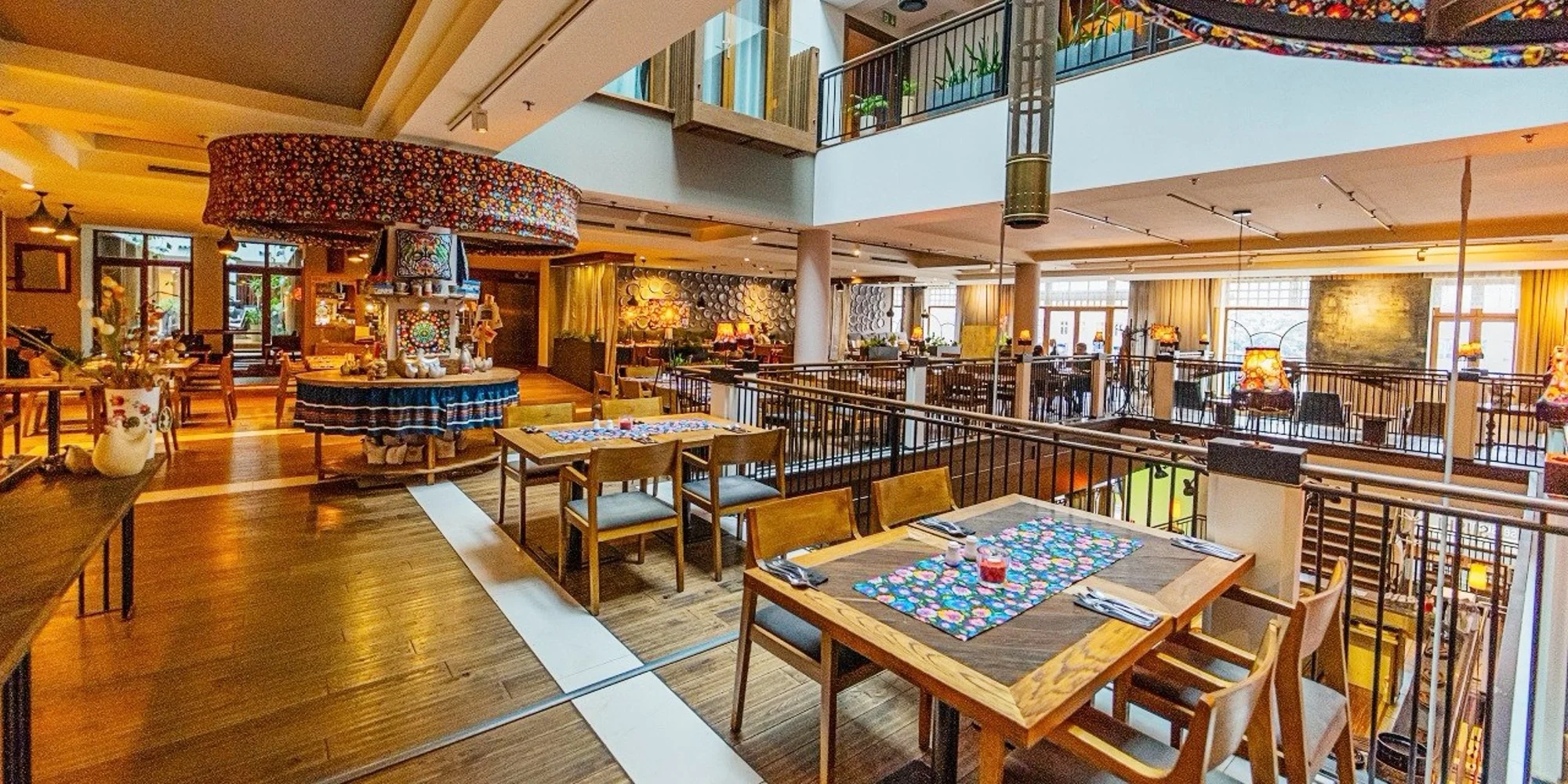 5* pobyt v poľskom Rzeszówe so stravou, neobmedzeným wellness a vírivkou na streche – Obrázok 4