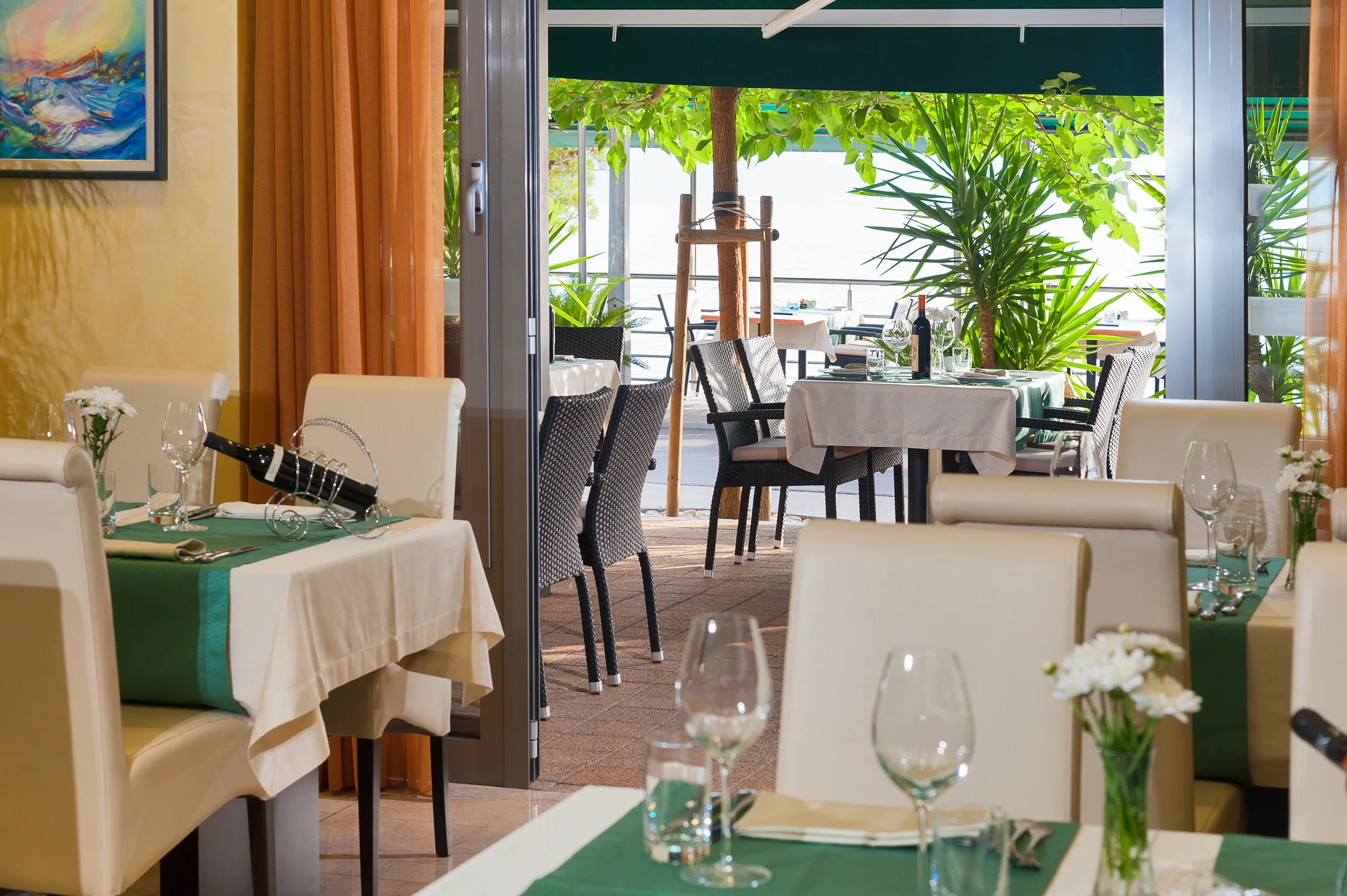 Dovolenka v chorvátskom Gradaci: 4* hotel pri pláži, s raňajkami alebo polpenziou – Obrázok 3