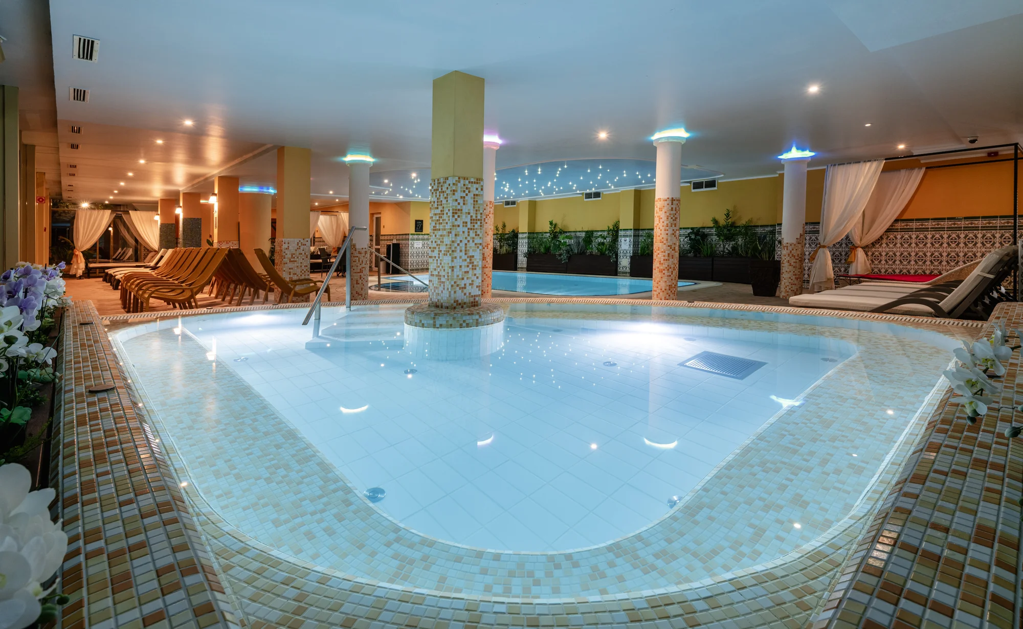 Romantický wellness pobyt v zrekonštruovanom hoteli v blízkosti slávnych kúpeľov – Obrázok 5