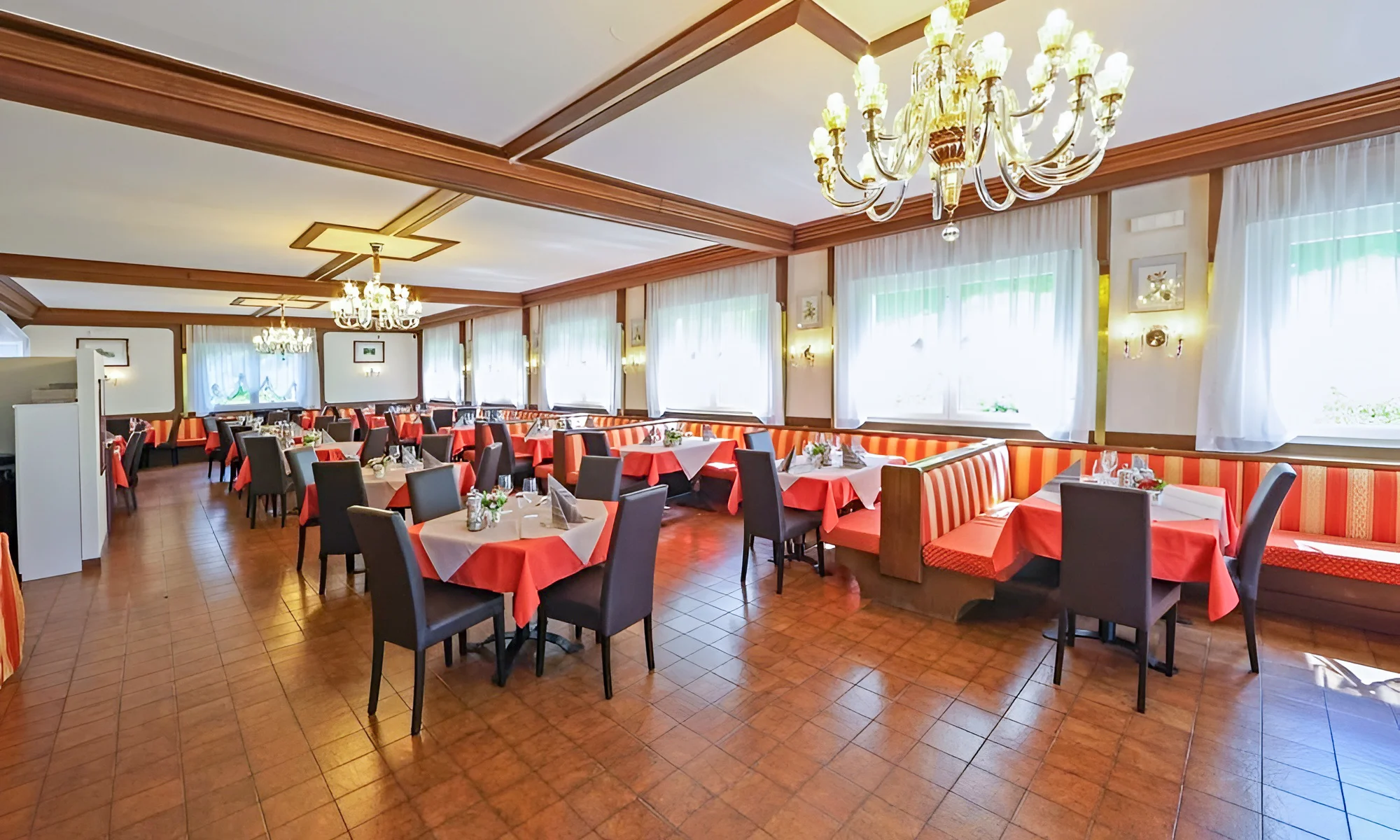 Dovolenka v Dolomitoch: 3* hotel so stravou a neobmedzeným vstupom do wellness – Obrázok 3