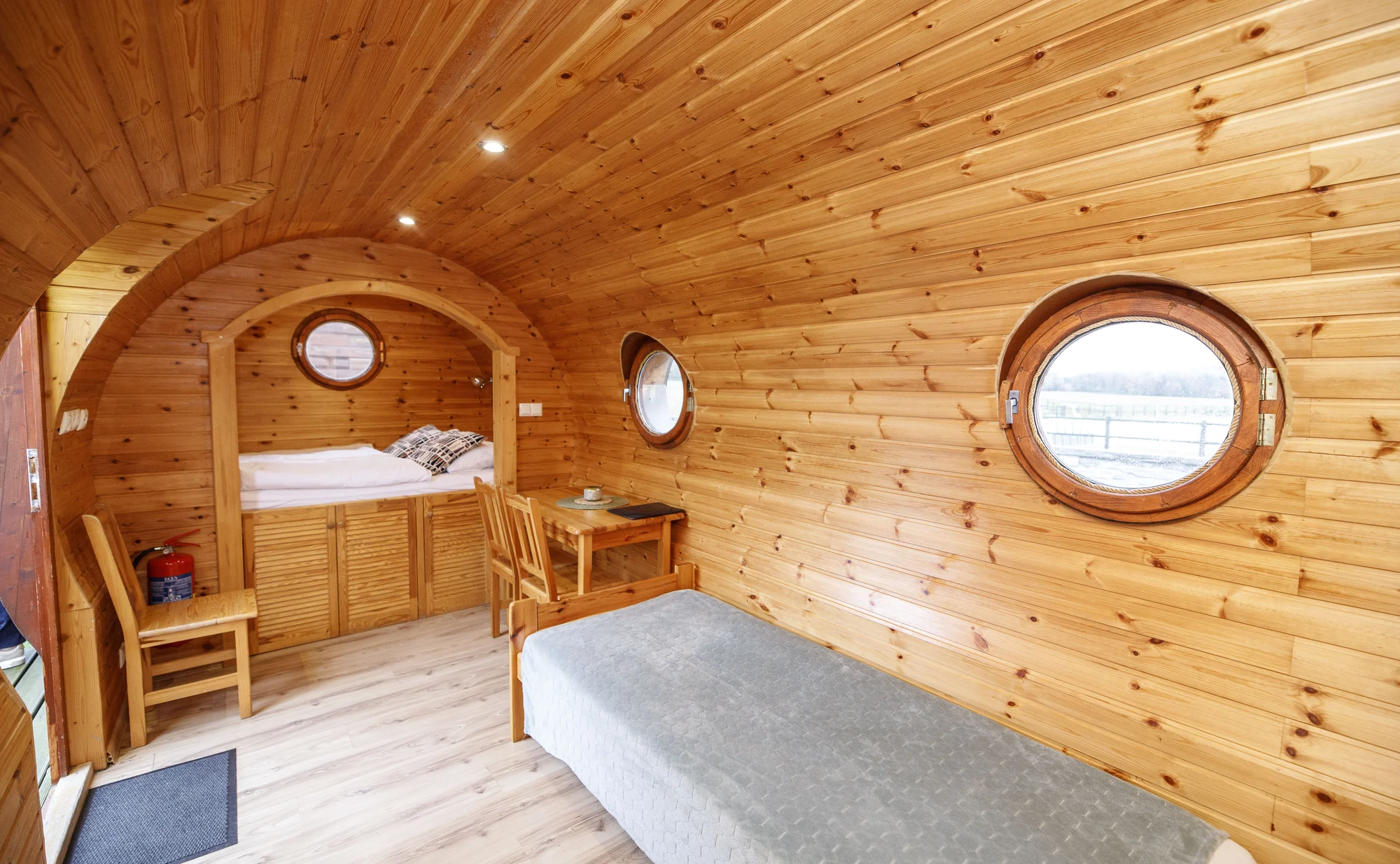 Za romantikou a relaxom: pobyt v rezorte Vigvam s jedlom, wellness a degustáciou vína – Obrázok 4