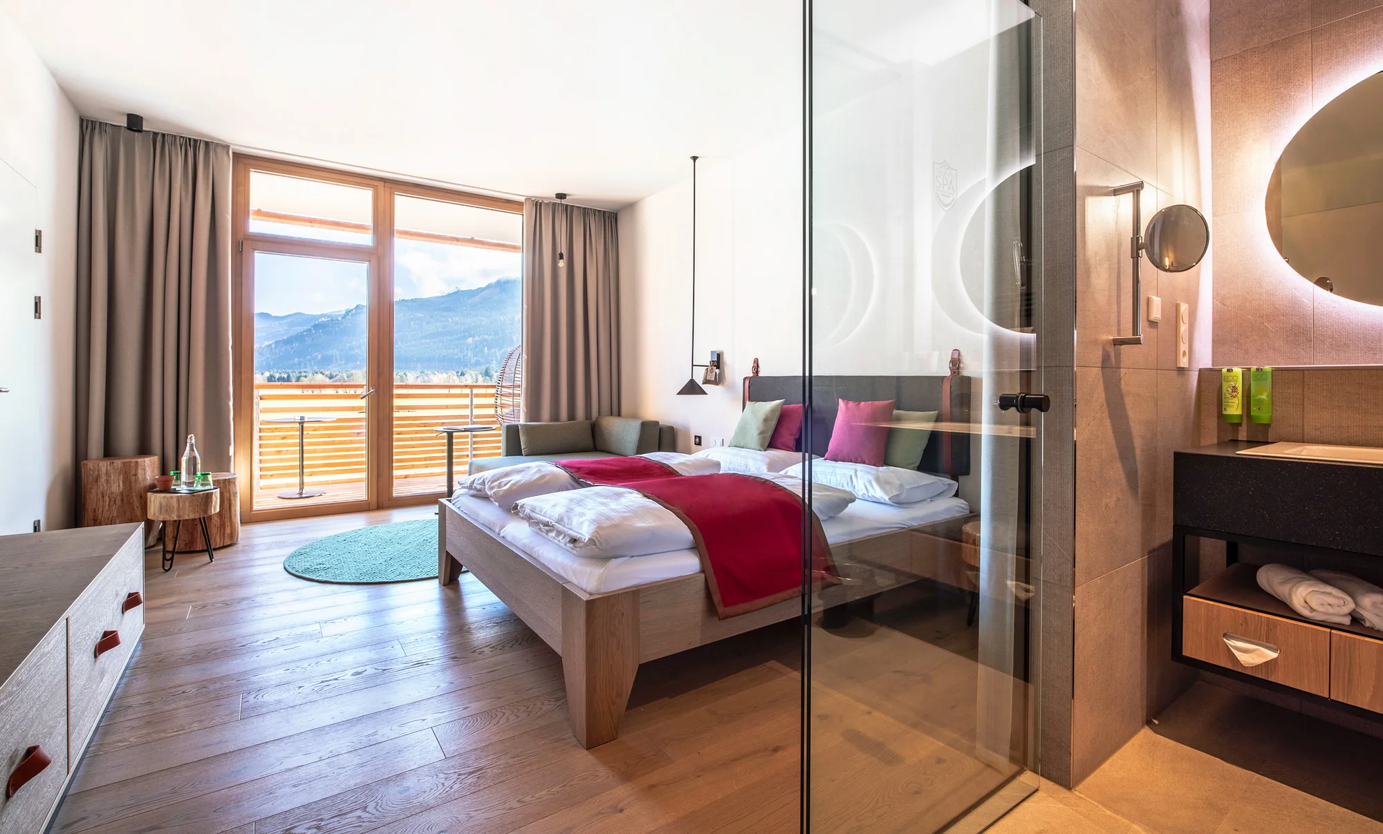 Dovolenka v Kaprune: moderný 4* hotel s polpenziou a bohatým saunovým a vodným svetom – Obrázok 2