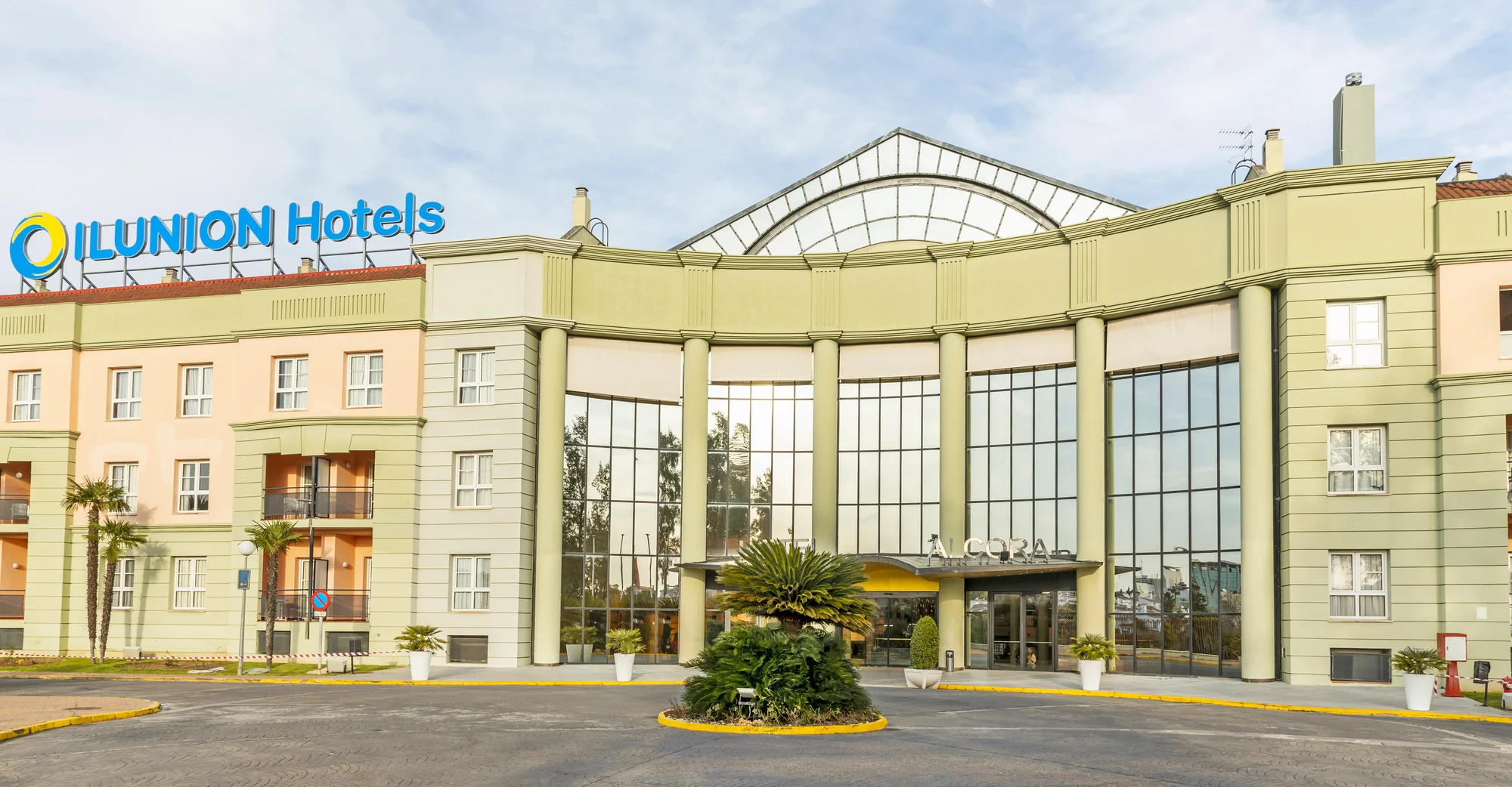 Spoznajte španielsku Sevillu: pobyt v 4* hoteli s raňajkami – Obrázok 4